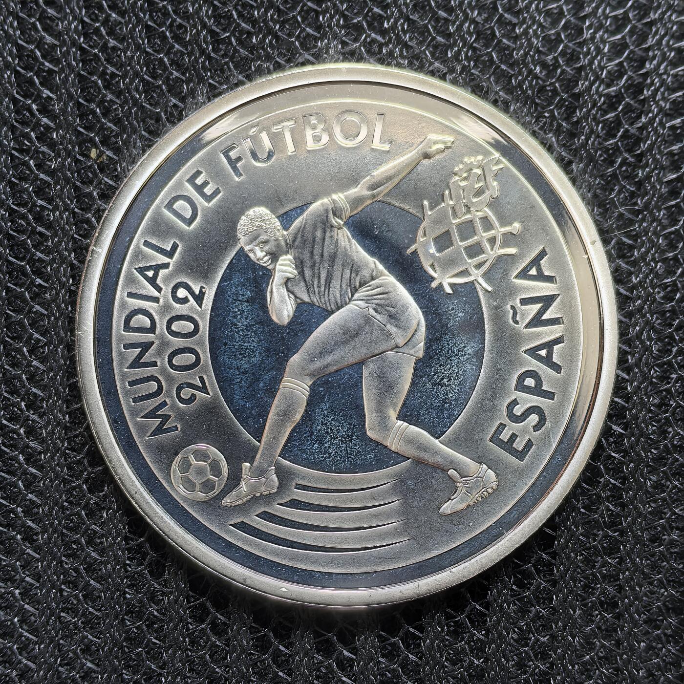 道一币馆币章第一百五十四场 西班牙2002年韩日世界杯10欧元精制银币  27g 925S 25000