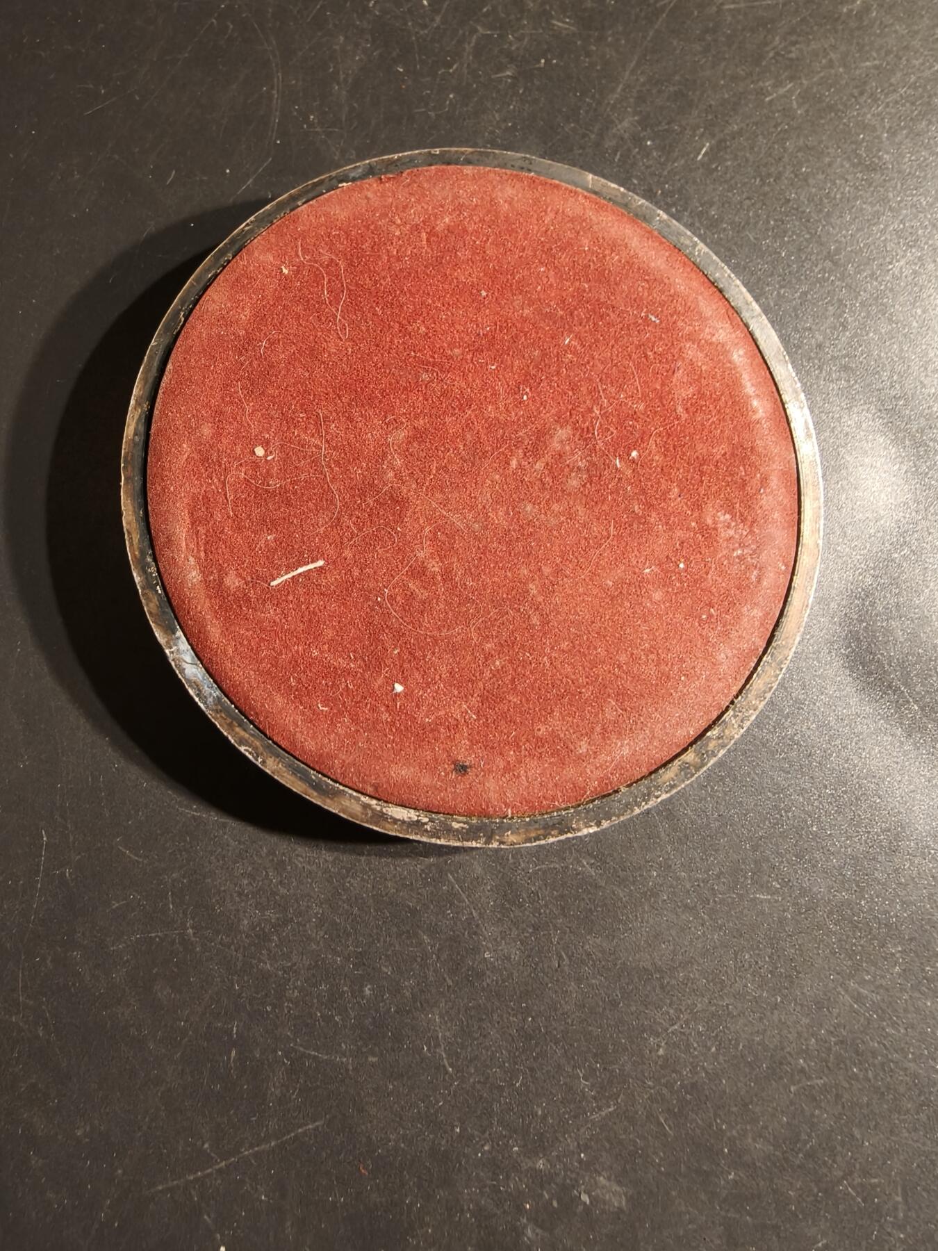 老王徽章第163期 13-15日三场连拍 16日统一发货  13、14日结束后可寄存