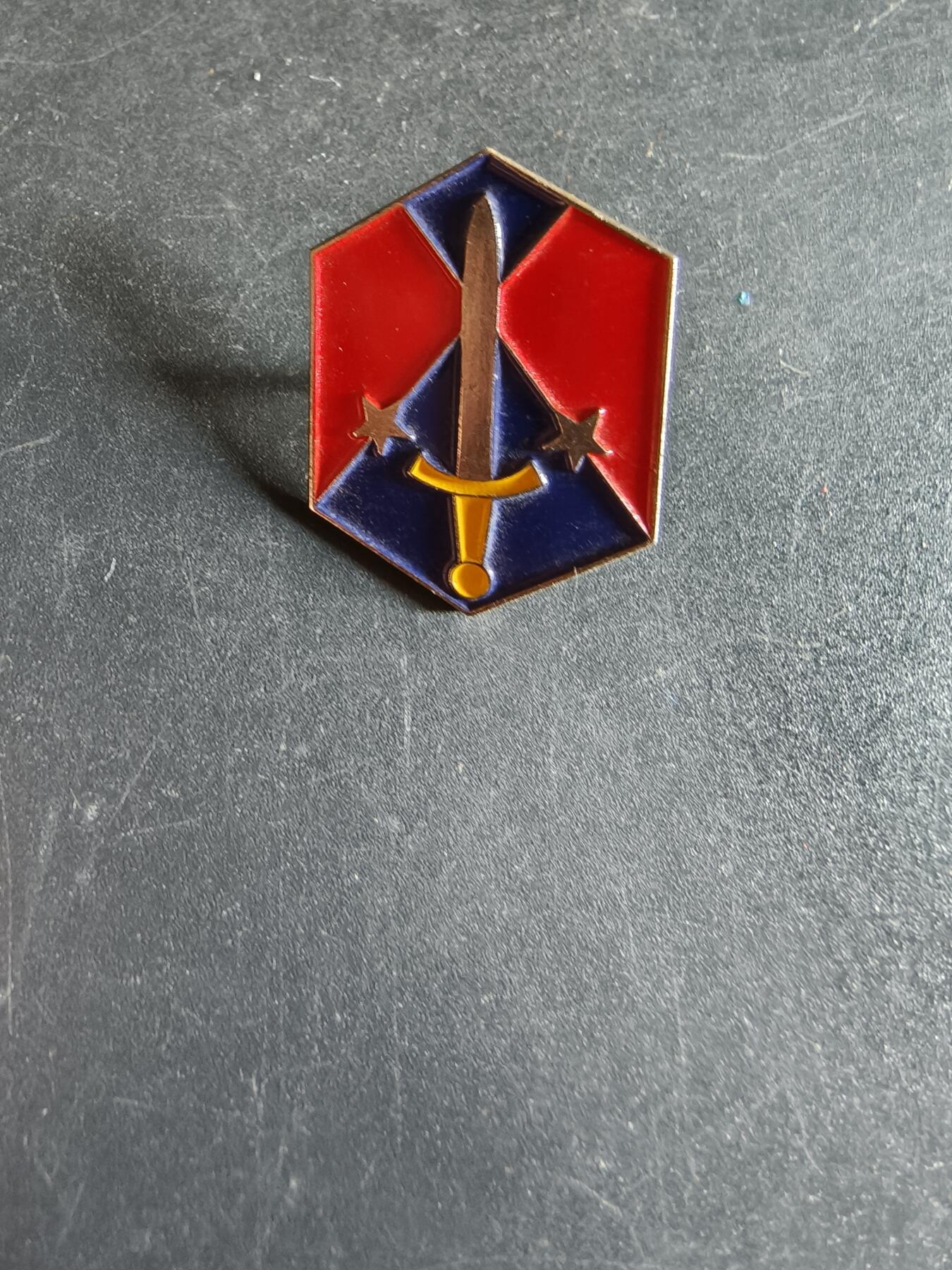 老王徽章第163期 13-15日三场连拍 16日统一发货  13、14日结束后可寄存  美国陆军军事援助越南司令部徽章