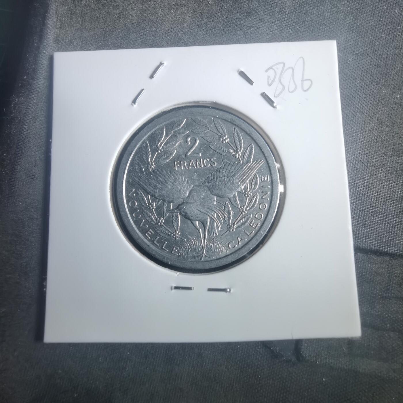 沼泽如烟--第903场 法属新喀里多尼亚1982年2法郎