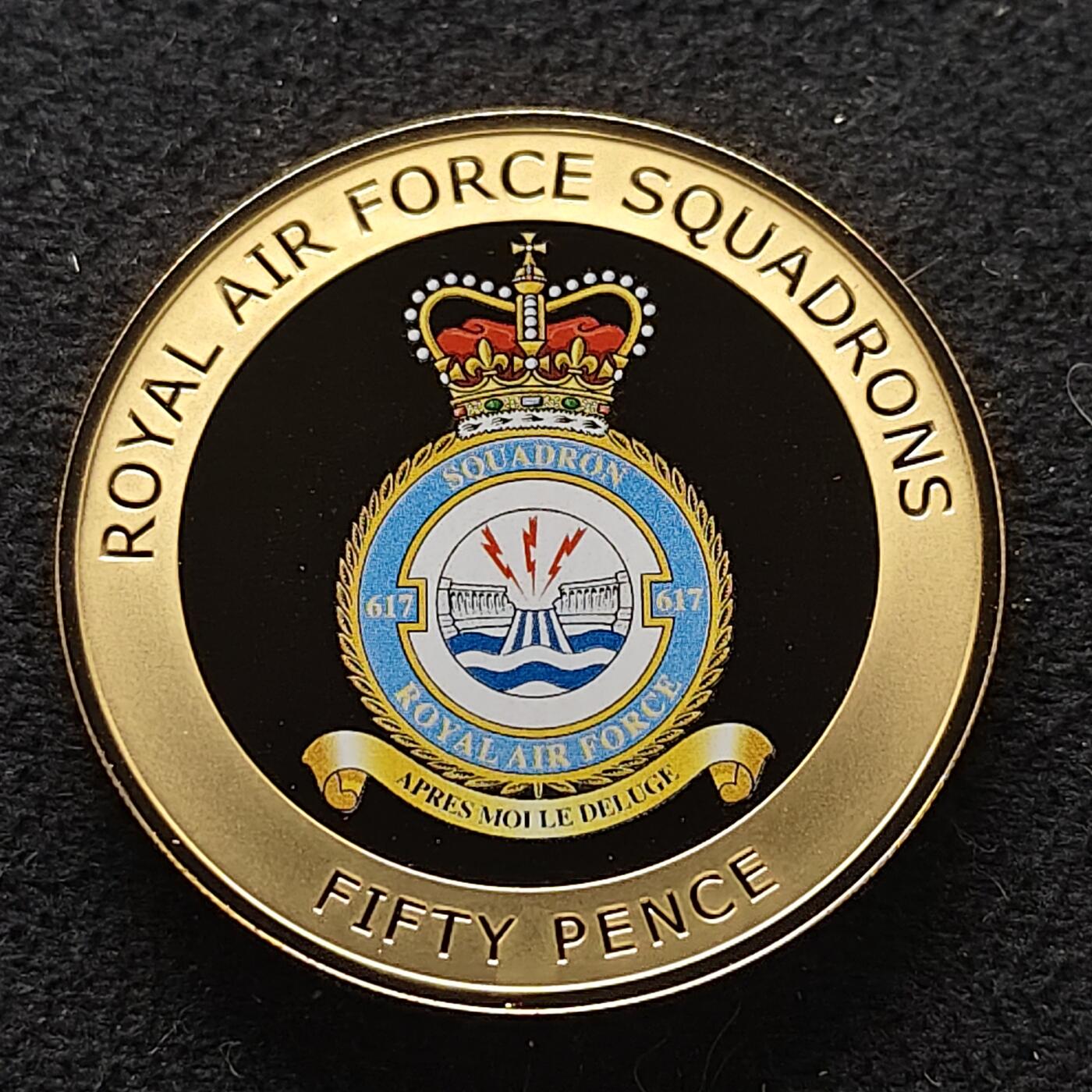 【全场包邮】纯粹捡漏拍476场（免费代拍第13场）调整中 根西2013年50便士英国皇家空军彩色镀金精制克朗型纪念币