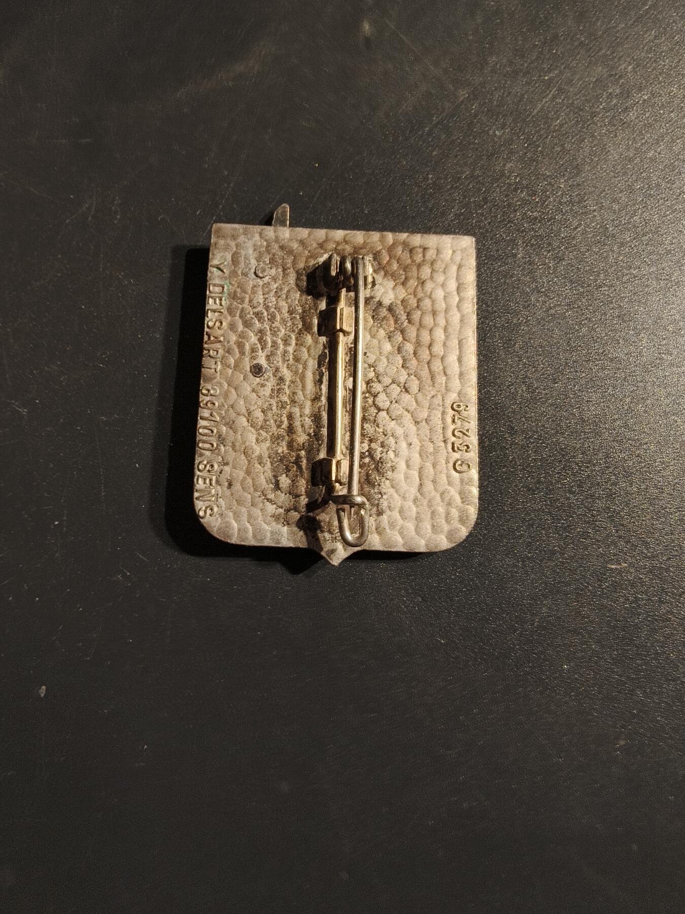 老王徽章第163期 13-15日三场连拍 16日统一发货  13、14日结束后可寄存  法国陆军第4航空旅团证章