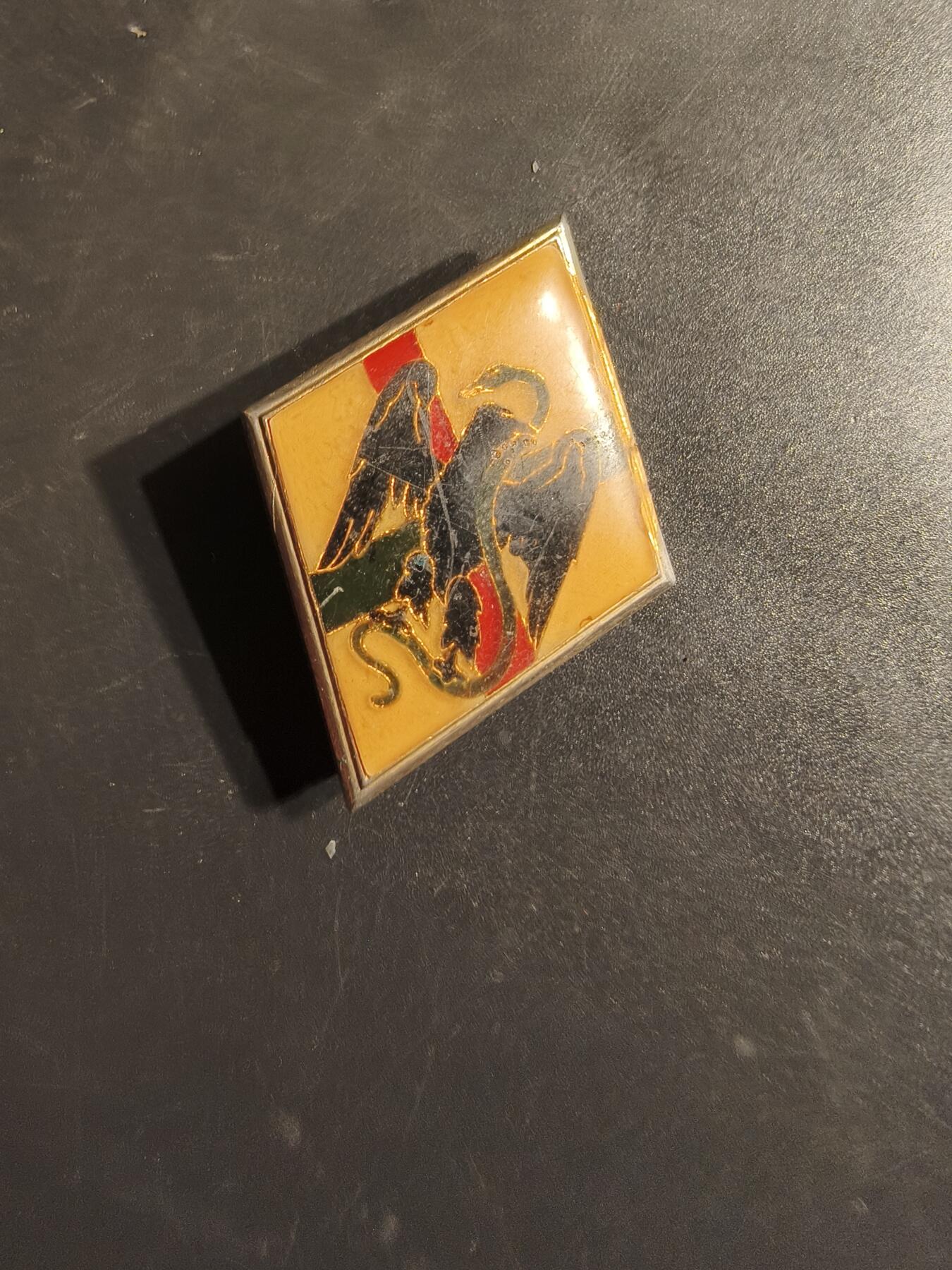 老王徽章第163期 13-15日三场连拍 16日统一发货  13、14日结束后可寄存 法国外籍军团第1步兵团证章 