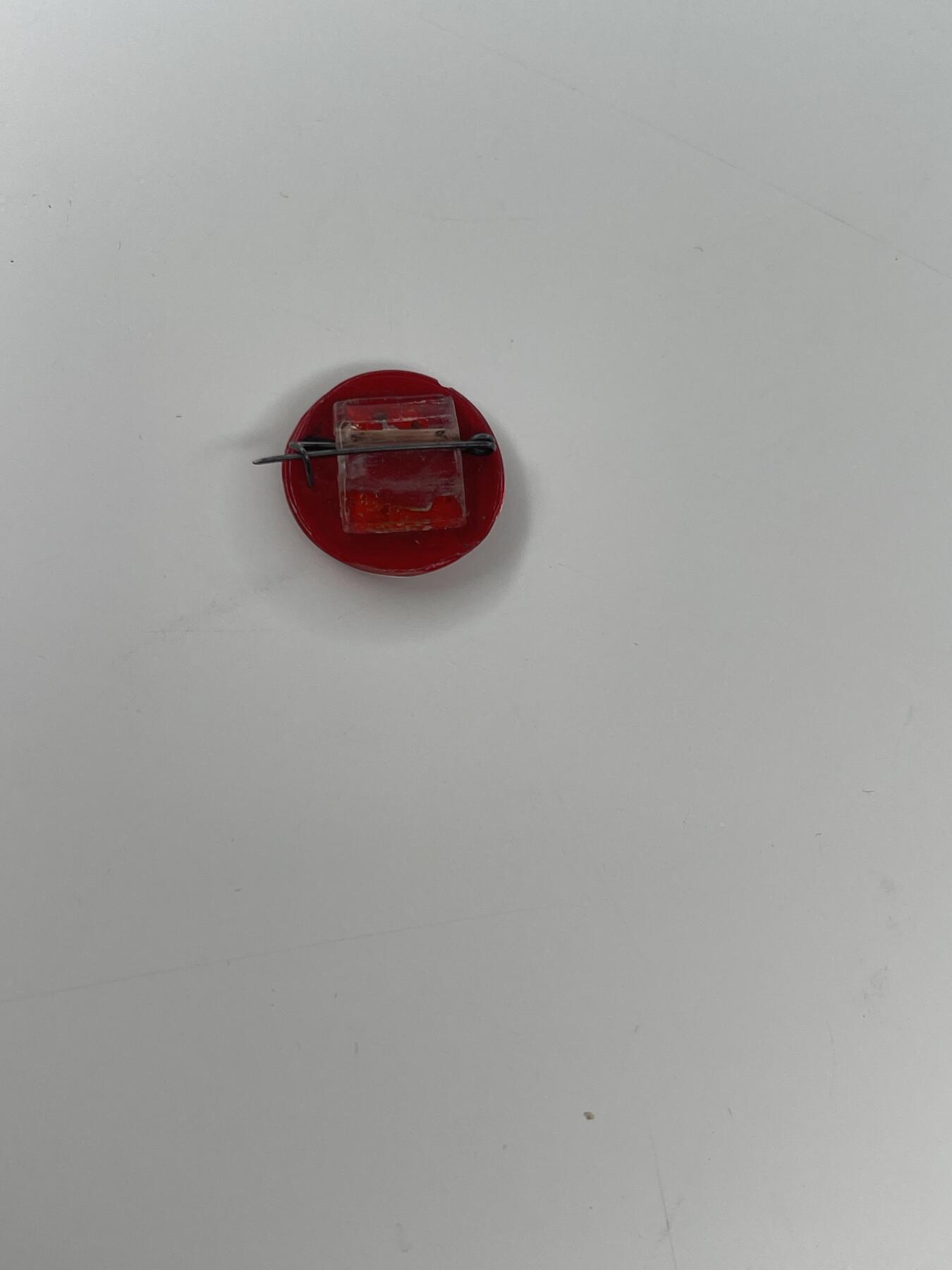 新时代收藏徽章红藏拍卖(第二十八场)  徽章纸品证书杂项 手工打磨加工毛主席像章 很漂亮 少见