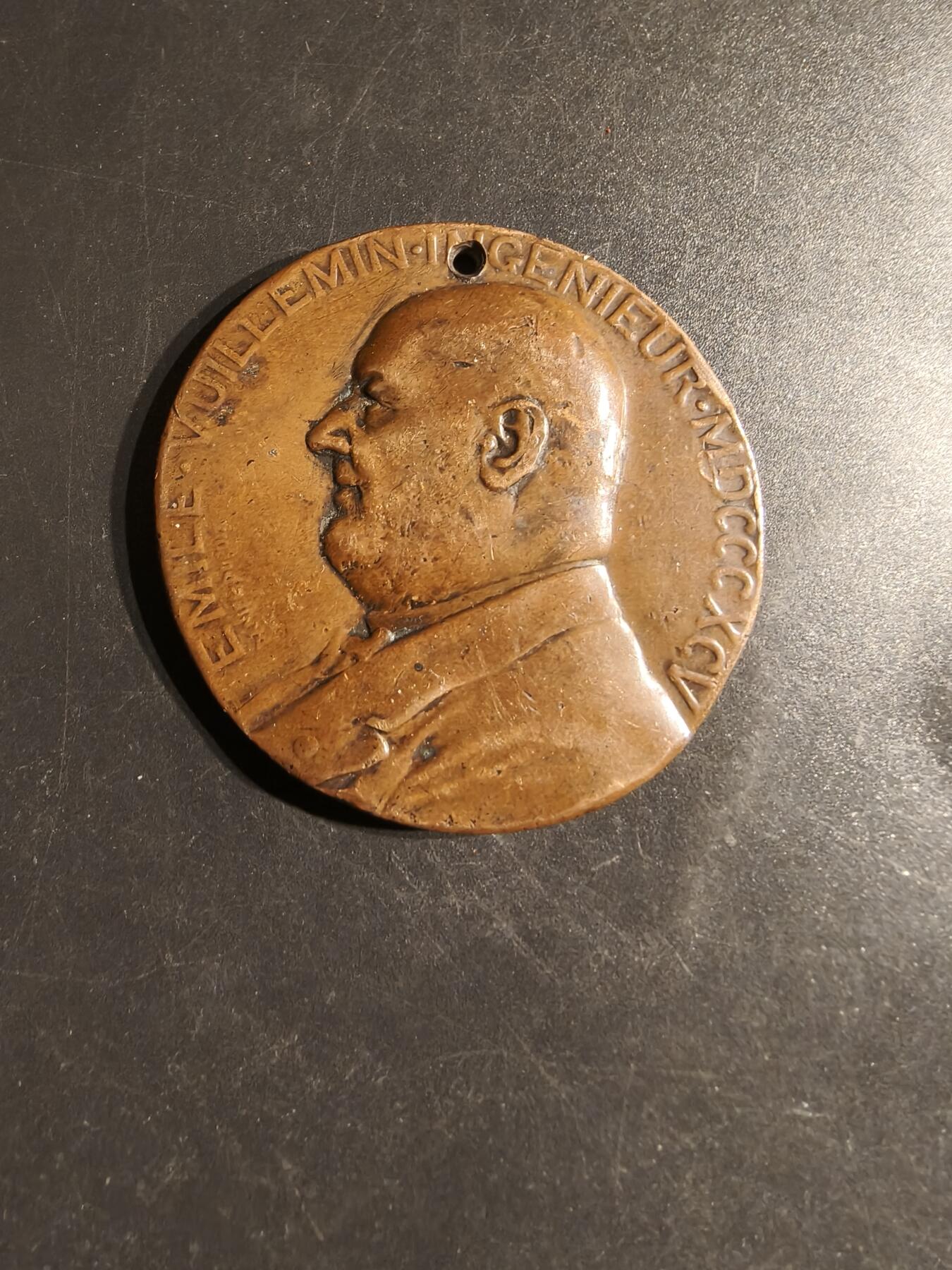 老王徽章第163期 13-15日三场连拍 16日统一发货  13、14日结束后可寄存