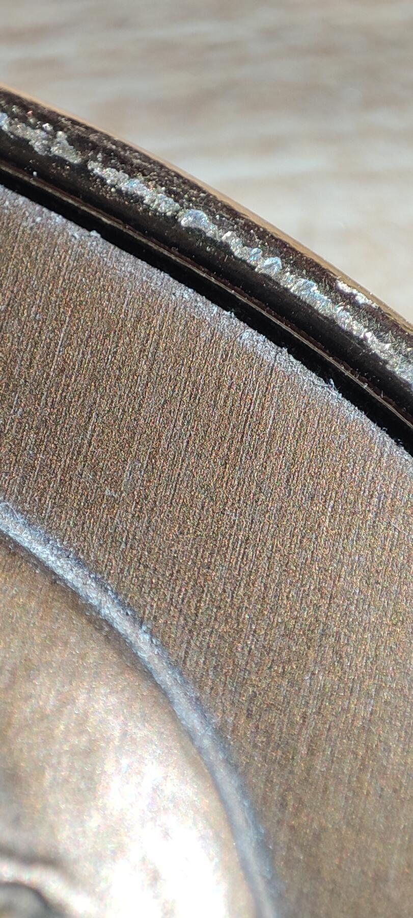 红色经典收藏拍卖专场第31期 苏联产 列宁头像摆件 可以挂 边缘有磨损 247克 列宁头像空心