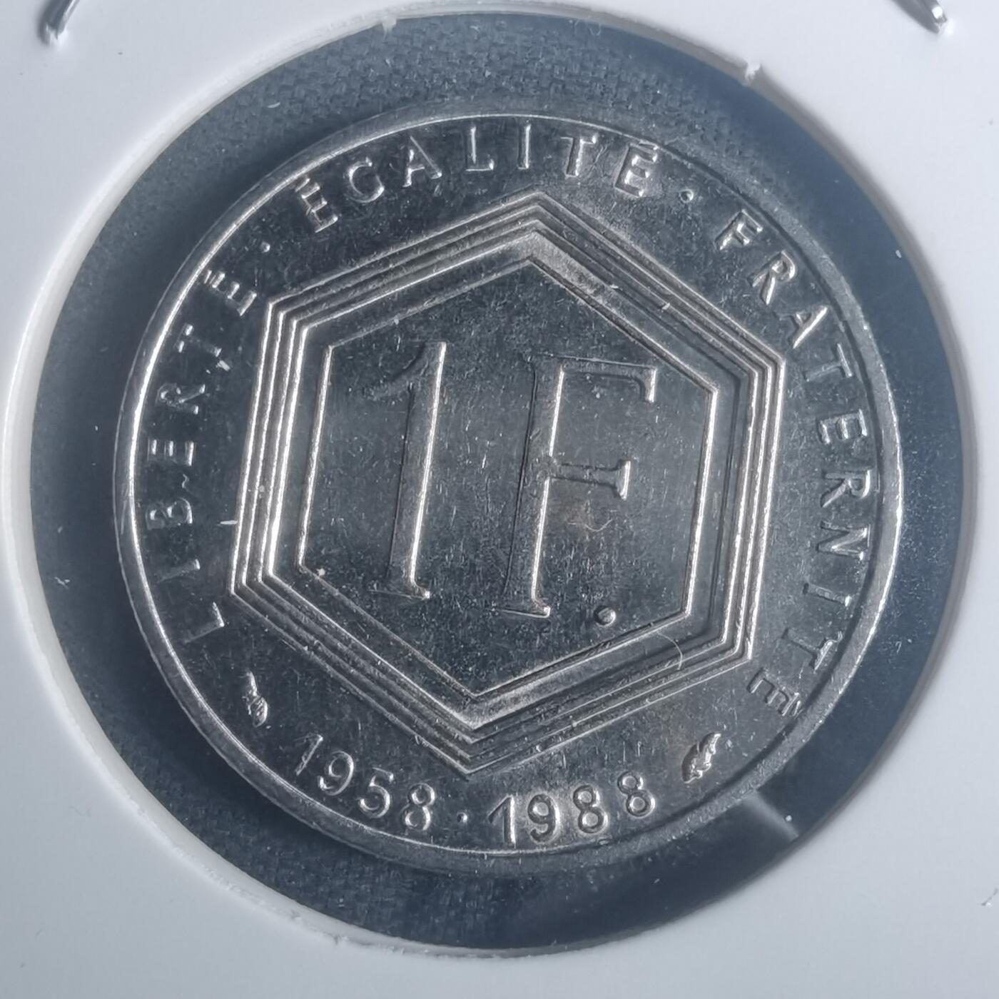 沼泽如烟--第900场