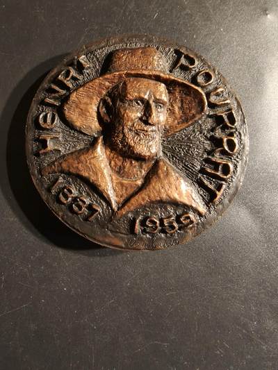 老王徽章第163期 13-15日三场连拍 16日统一发货  13、14日结束后可寄存 -  法国作家亨利·普拉大铜章     高浮雕     直径76mm.    重量457.2g