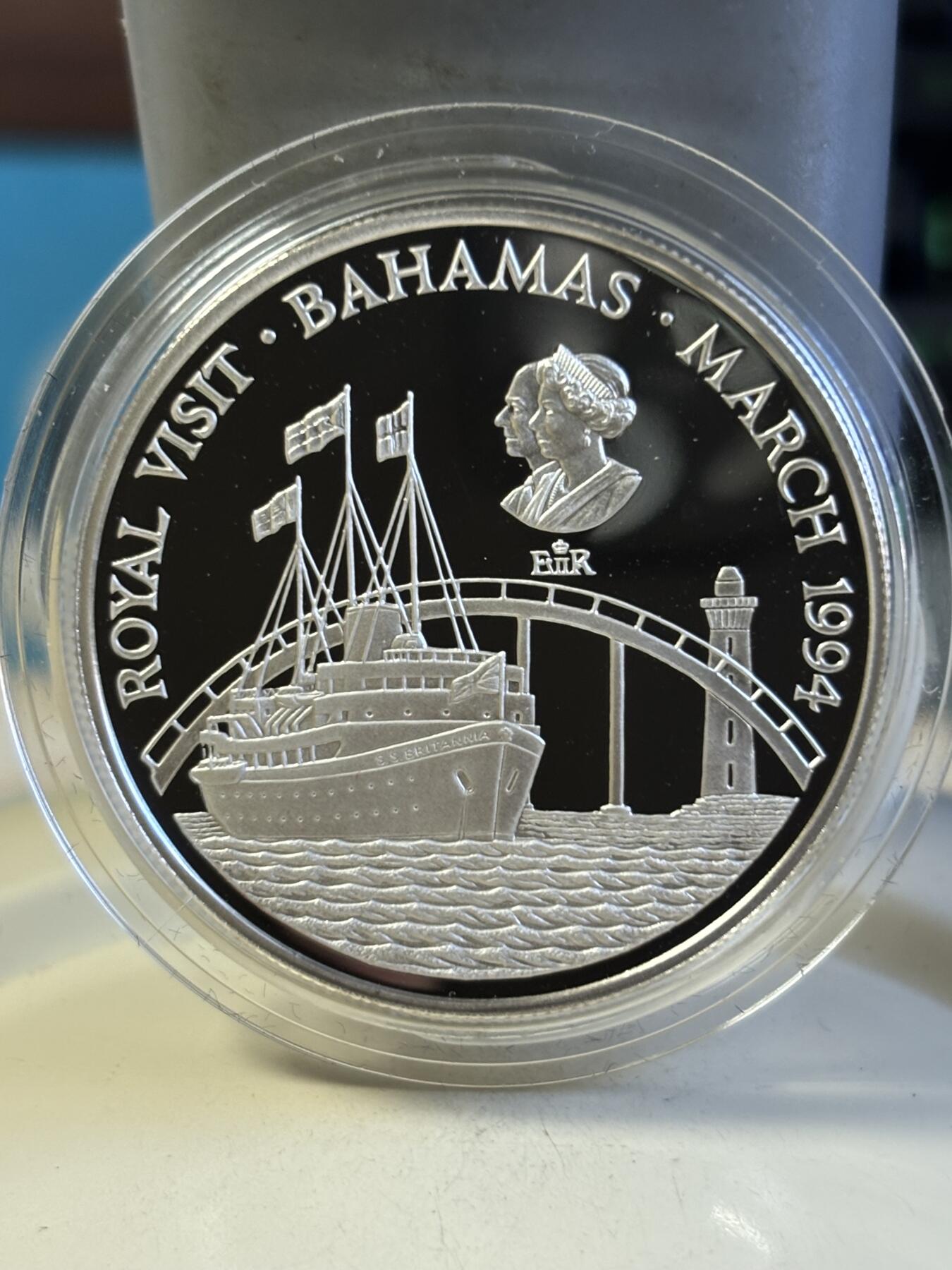 第181期拍卖 1994年开曼圭亚那巴哈马百慕大伯利兹牙买加女王访问纪念银币6枚，28.28克*6,925银