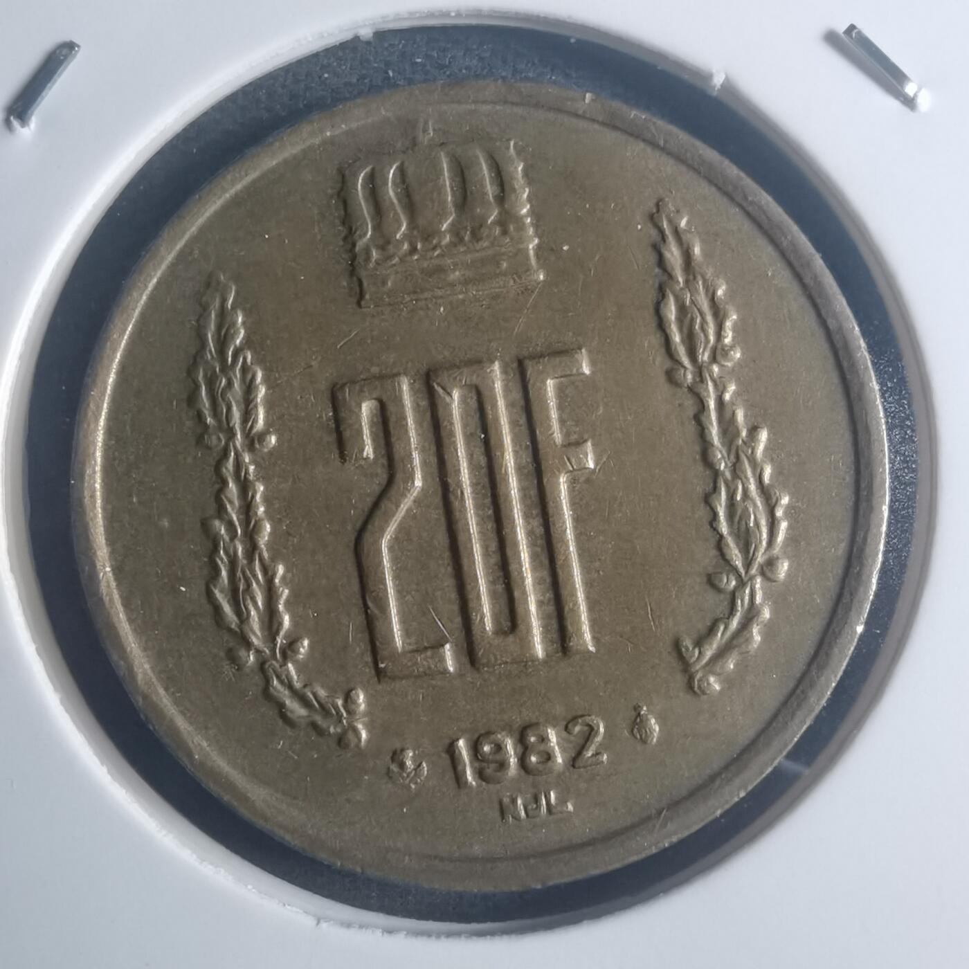 沼泽如烟--第900场