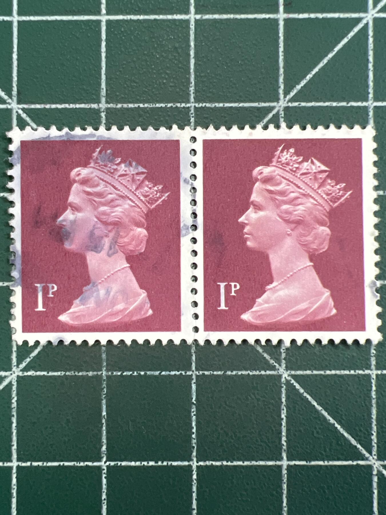 第1052 邮票专场 （无押金，捡漏，全场50包邮，偏远地区除外，接收代拍业务，本店十天发一次货） 英国女王邮票