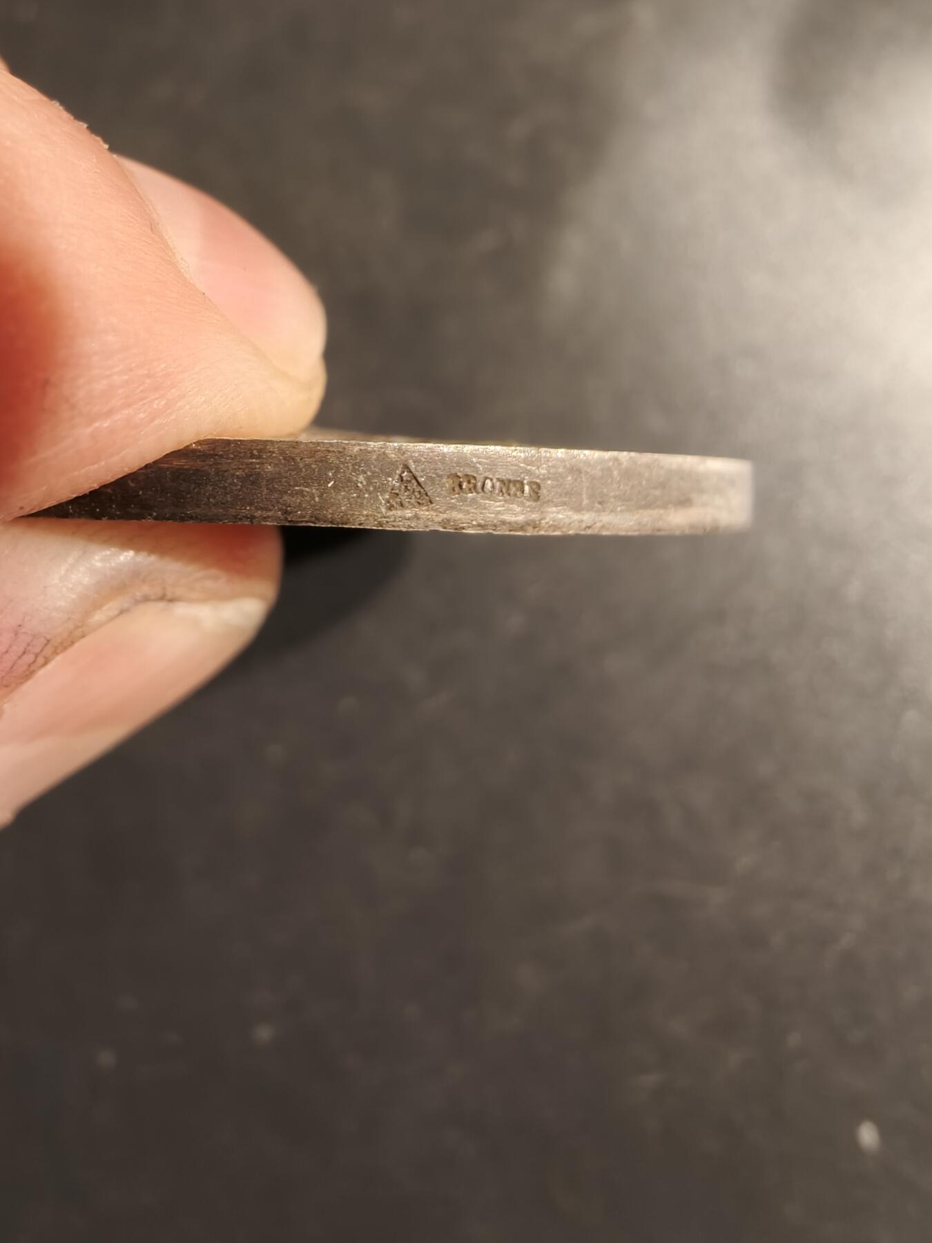 老王徽章第163期 13-15日三场连拍 16日统一发货  13、14日结束后可寄存