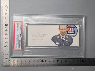 小驴勋章奖章收藏11月15日周六晚五点拍卖（珍爱和平，收藏战争，铭记历史，勿忘国耻，忠党爱国。有偿代拍，送拍规则在简介最后，参拍须阅读规则后再参拍，关系到运费包装发货时效真假辨别等关键信息，拍卖时不再发原图，看大图店主微信码在拍卖店铺介绍里） - 海因里希.施梅茨PSA战后签名切片