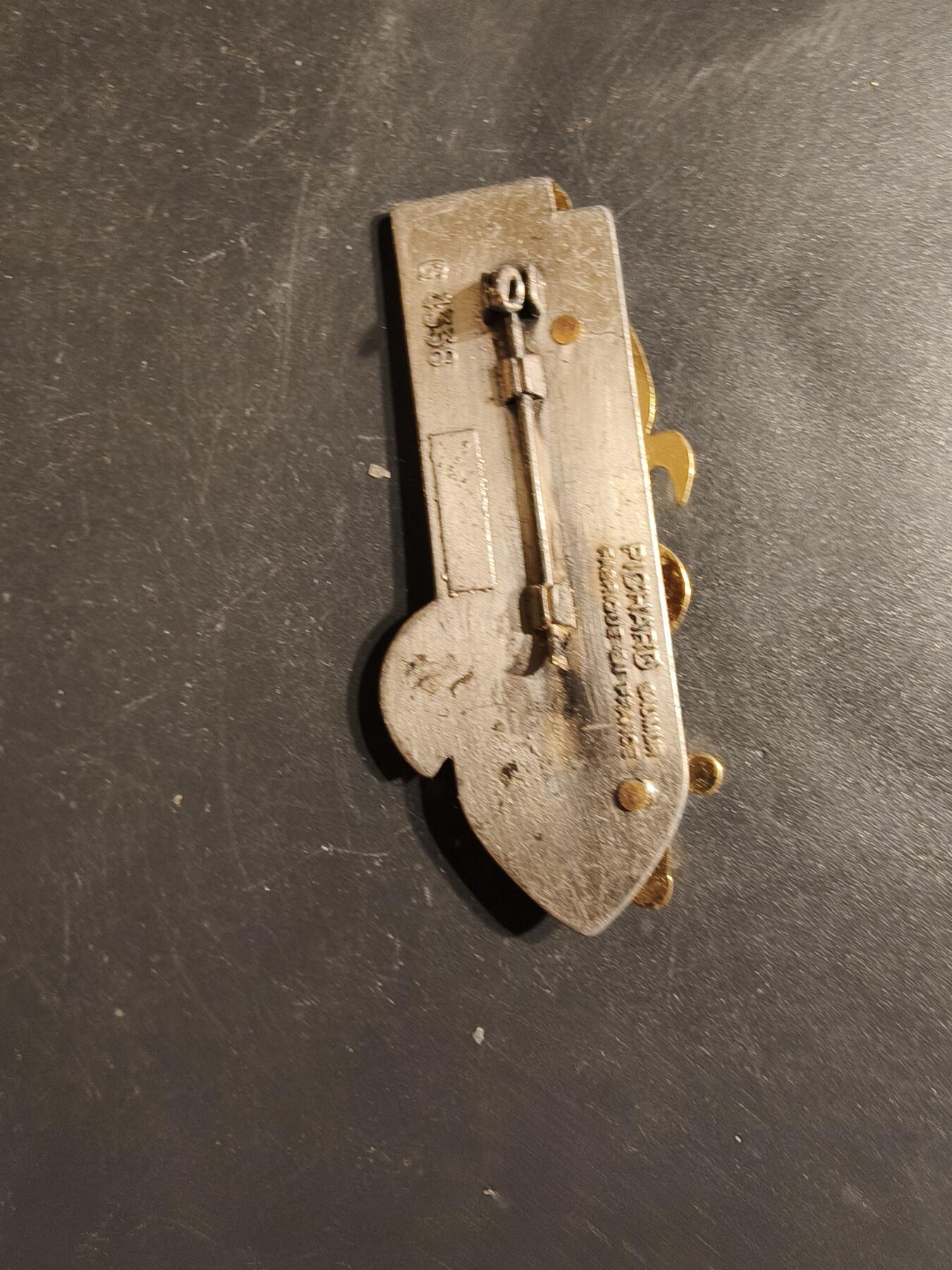 老王徽章第163期 13-15日三场连拍 16日统一发货  13、14日结束后可寄存  法国圣西尔军校预备役军官培训班学员晋升证章