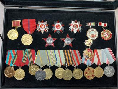 大猫徽章拍卖 第282期 - 苏联43一卫套 档案齐全