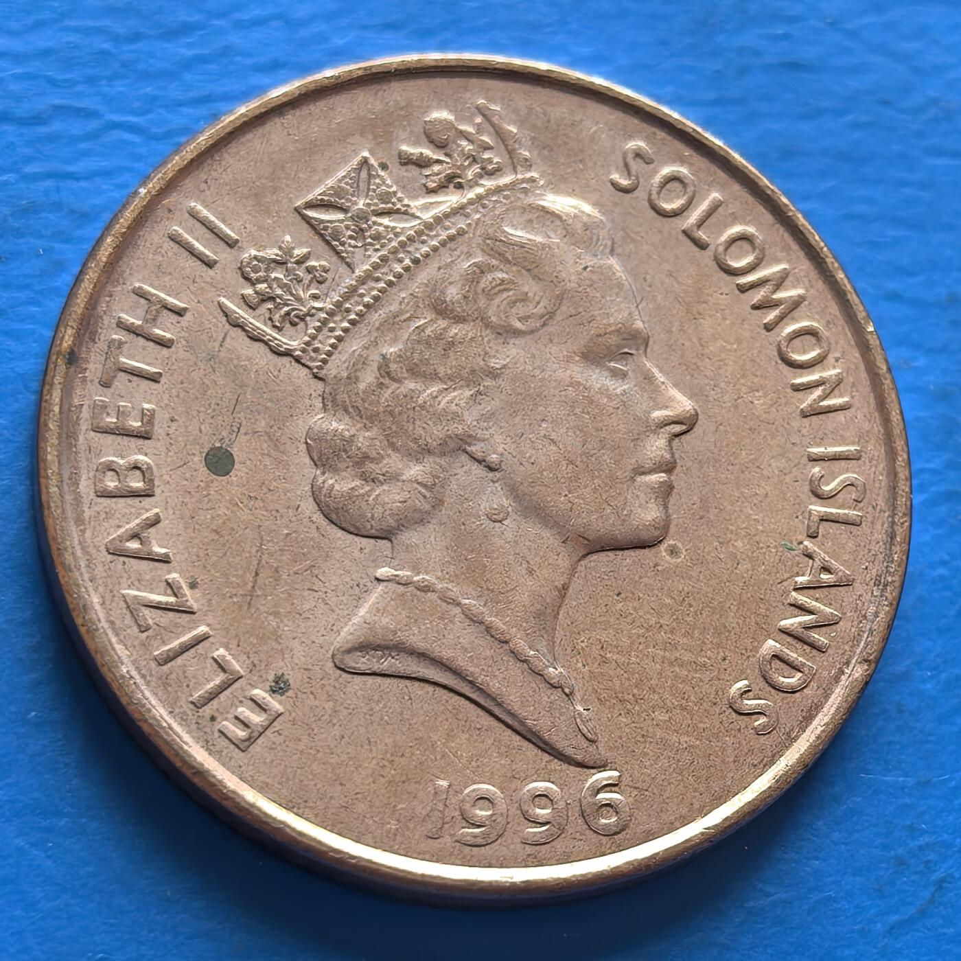 外国优质老铜币银币，周六九点倒数截拍，满百包邮，可寄存半年，喜欢朋友微信扫描二维码可直接参拍