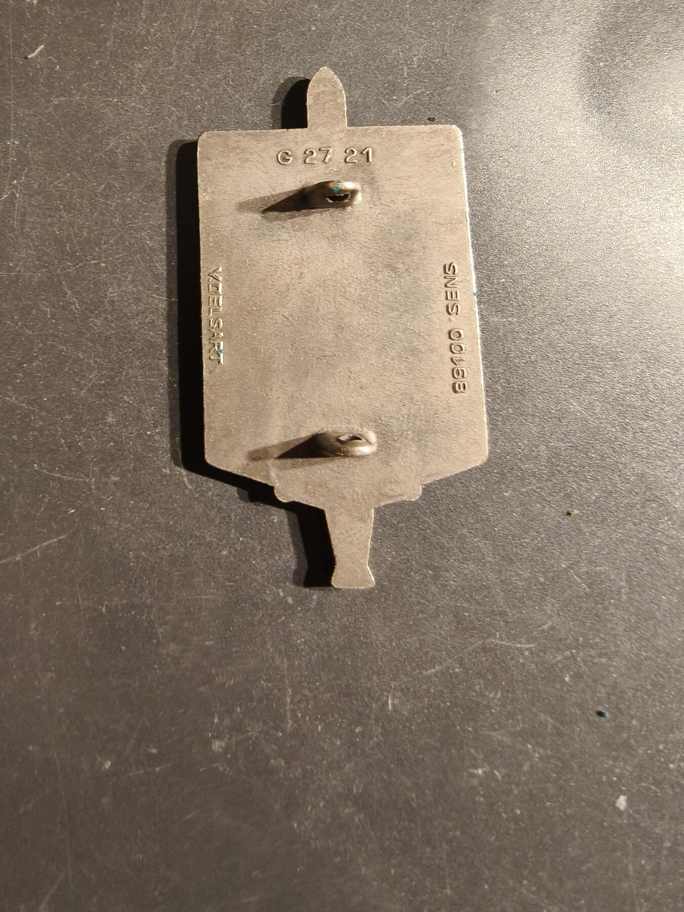 老王徽章第163期 13-15日三场连拍 16日统一发货  13、14日结束后可寄存 法国陆军第34营地证章 