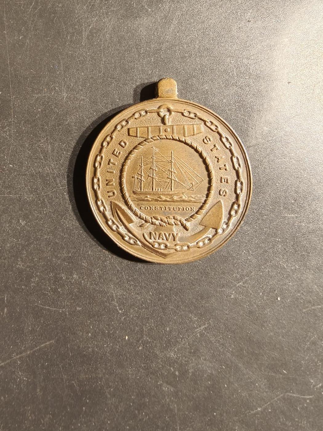 老王徽章第163期 13-15日三场连拍 16日统一发货  13、14日结束后可寄存 美国海军品德优良奖章     无绶带  