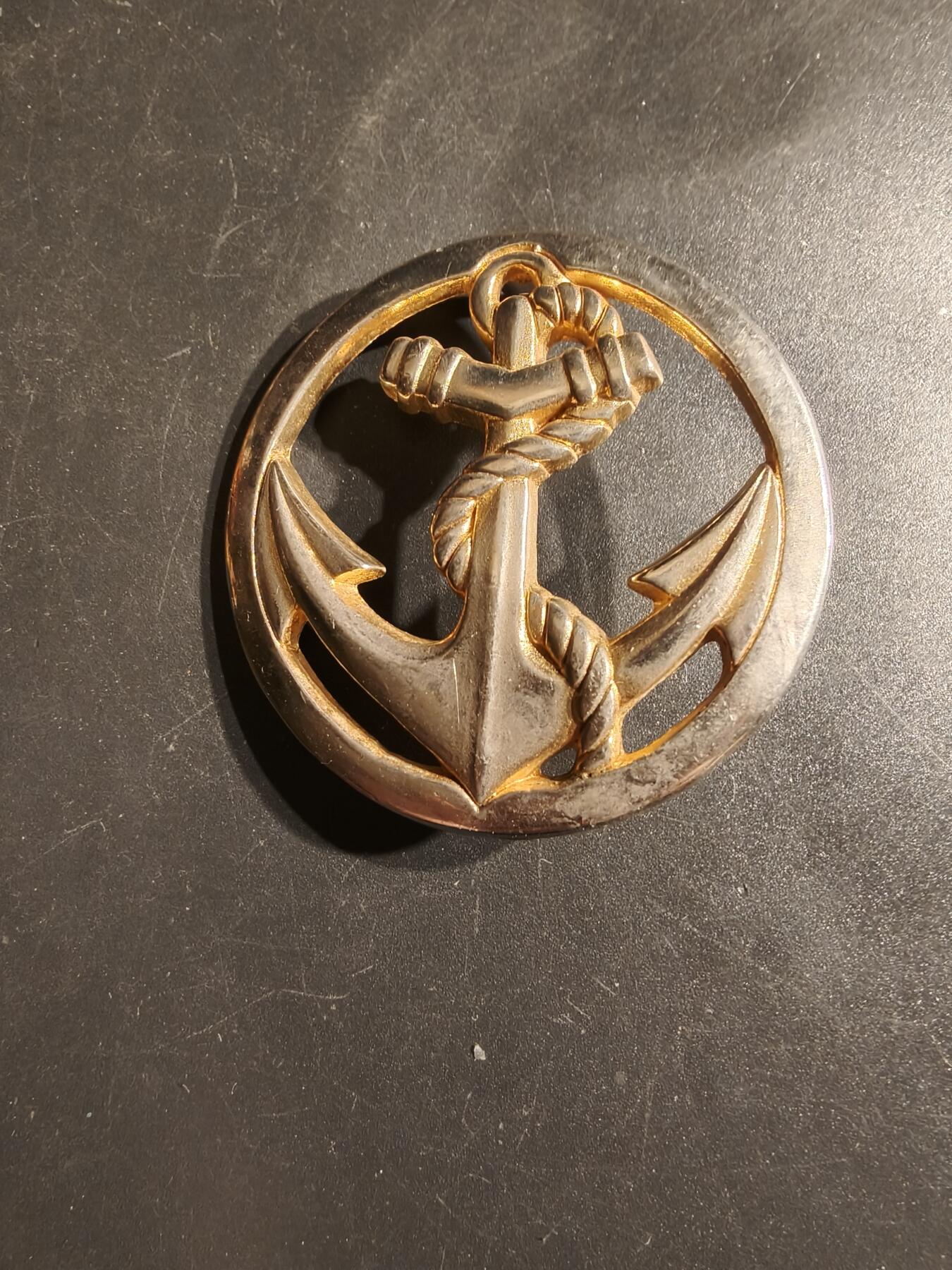 老王徽章第163期 13-15日三场连拍 16日统一发货  13、14日结束后可寄存  法国海军贝雷帽徽