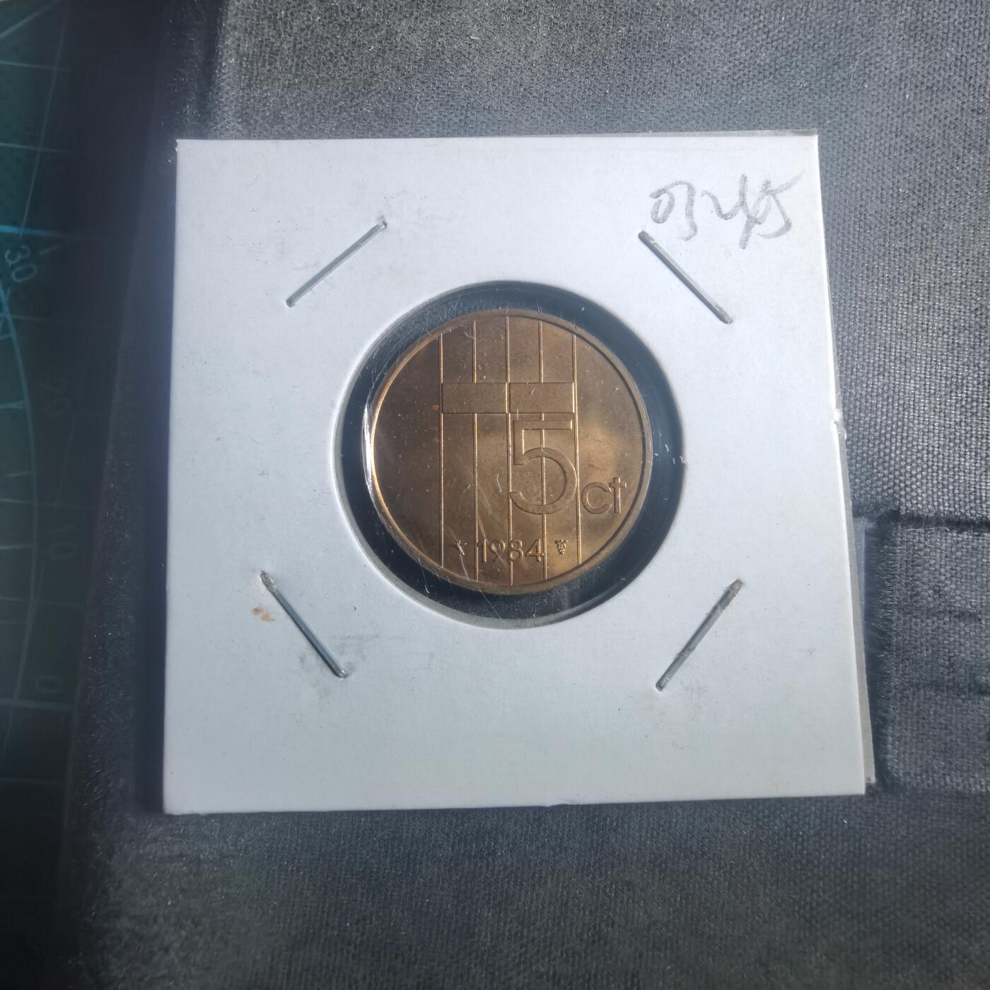 沼泽如烟--第903场 荷兰1984年五分