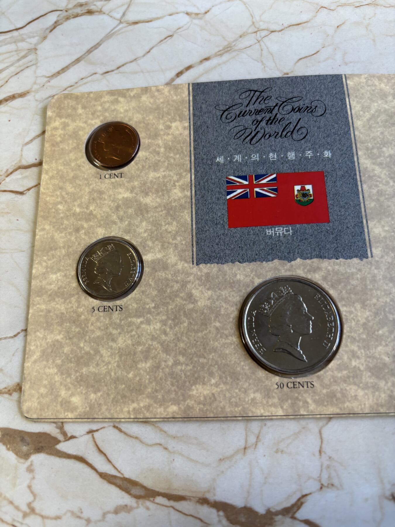 第181期拍卖 卡装百慕大1988年5枚纪念币