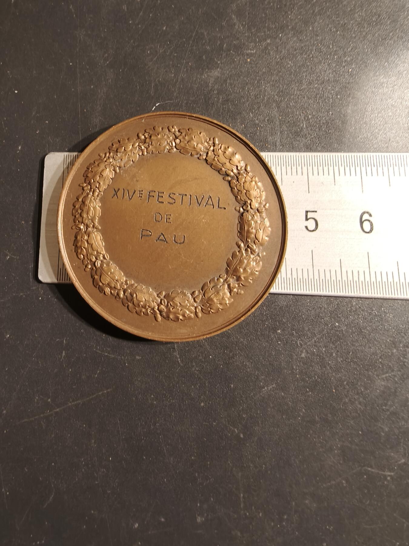 老王徽章第163期 13-15日三场连拍 16日统一发货  13、14日结束后可寄存