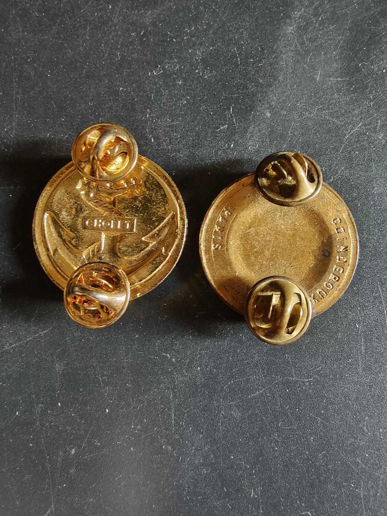 老王徽章第163期 13-15日三场连拍 16日统一发货  13、14日结束后可寄存 法国海军领章一组 