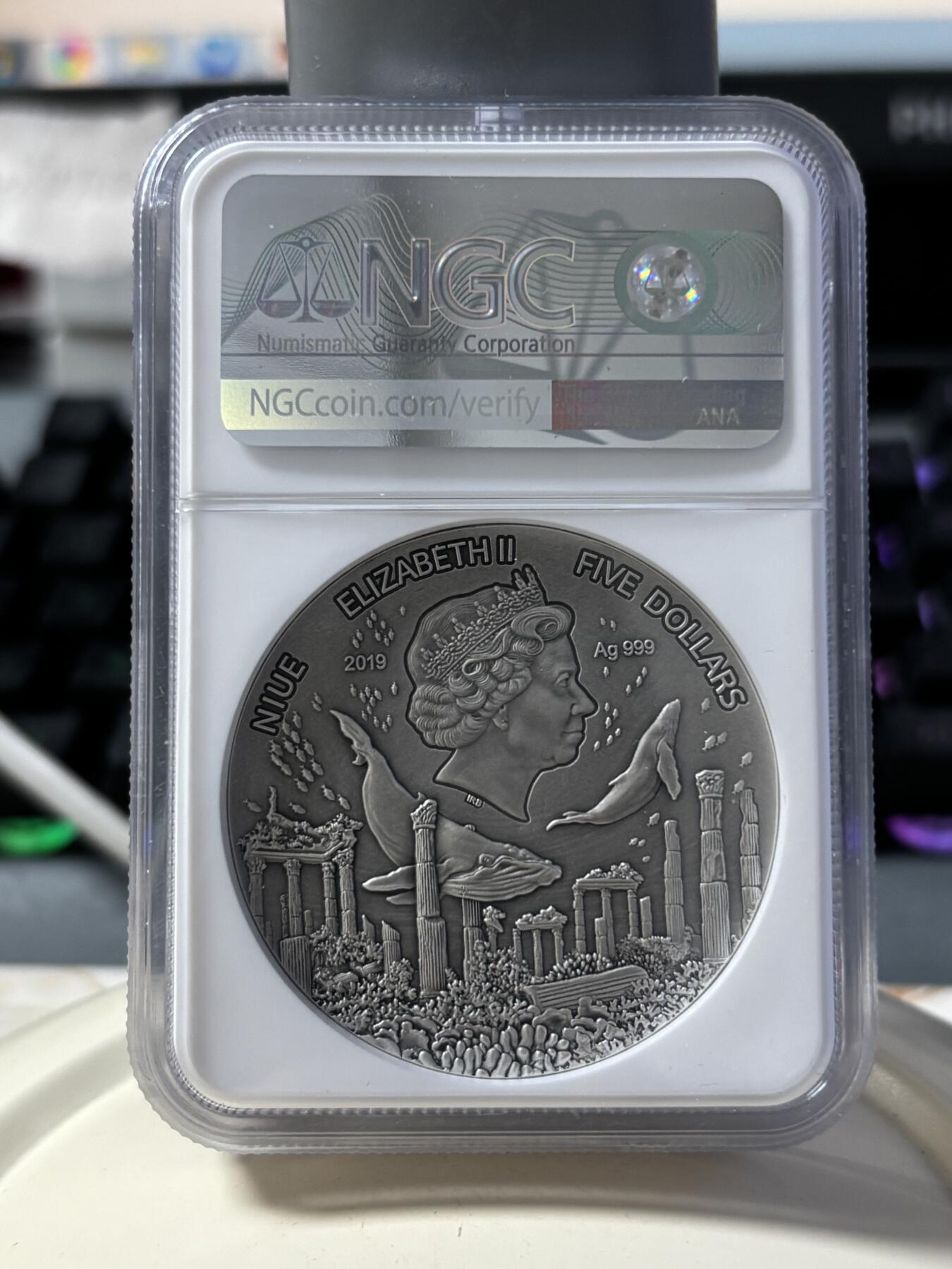 第181期拍卖 纽埃2020年传说之地亚特兰蒂斯2盎司高浮雕银币NGC-MS70原盒证书，999银，发行500枚