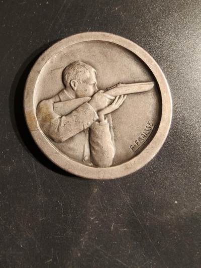 老王徽章第163期 13-15日三场连拍 16日统一发货  13、14日结束后可寄存 - 法国体育教育镀银大铜章    直径50mm.    重量63.3g