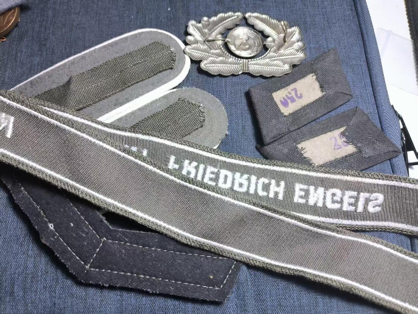 罗岚⭐爱藏⭐精品专拍第七场-分享拍场赚佣（周六有群拍，详细看简介） 民主德国人民军配饰套装