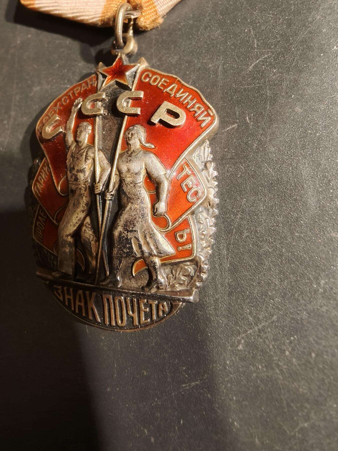 老王徽章第163期 13-15日三场连拍 16日统一发货  13、14日结束后可寄存