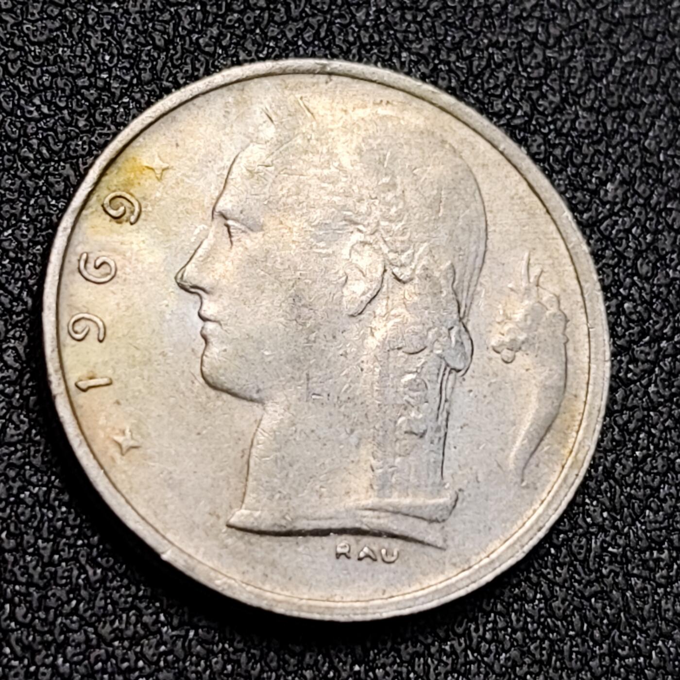 泉币菌-第128附加场-精品福利场（本场拍品多，请提前出价） 。