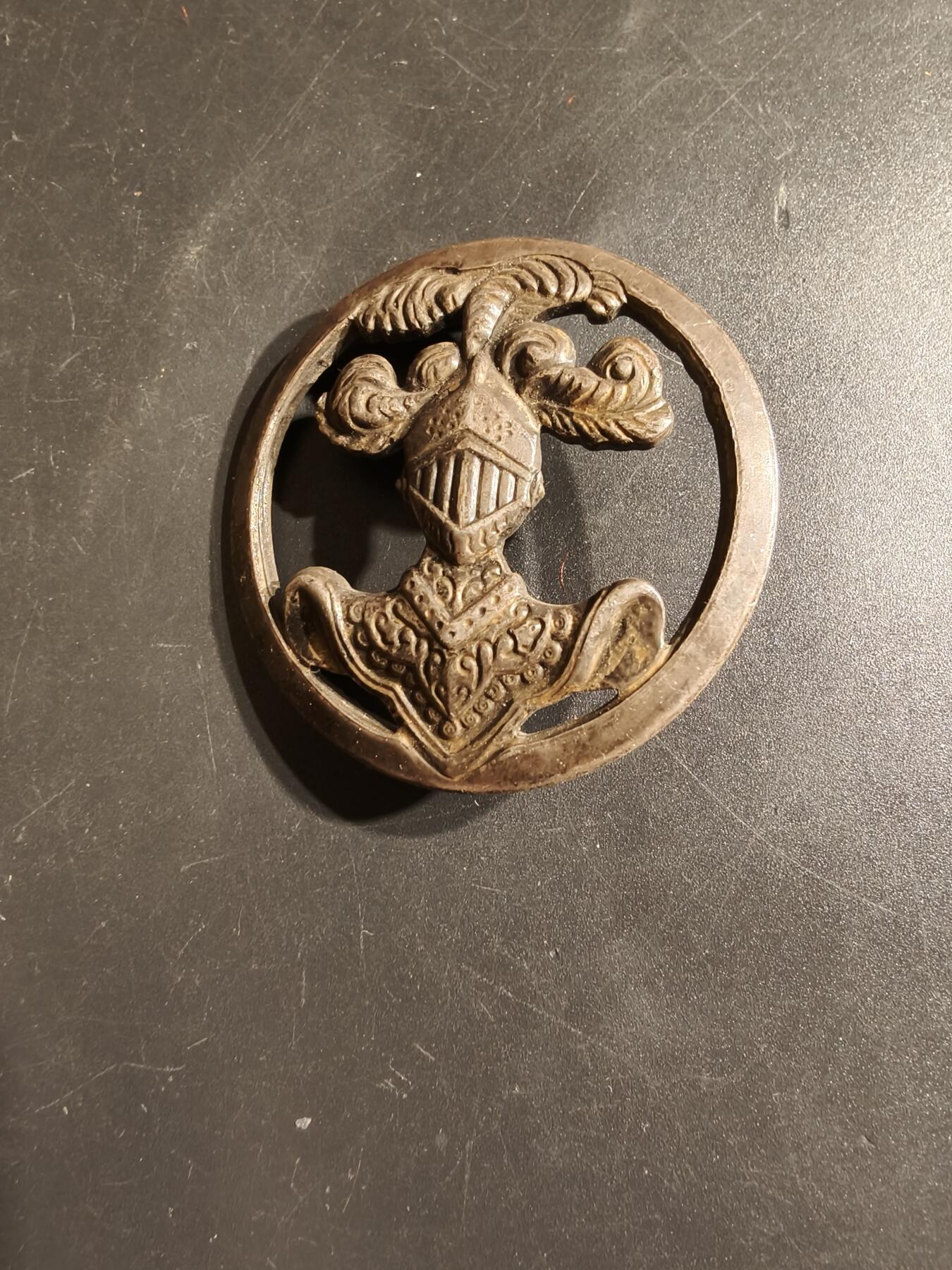 老王徽章第163期 13-15日三场连拍 16日统一发货  13、14日结束后可寄存  法国装甲兵帽徽