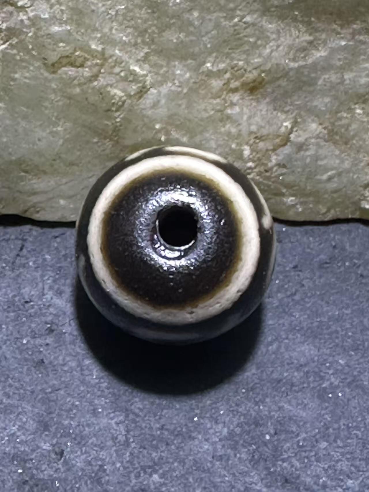 精品藏传贵人天珠一颗