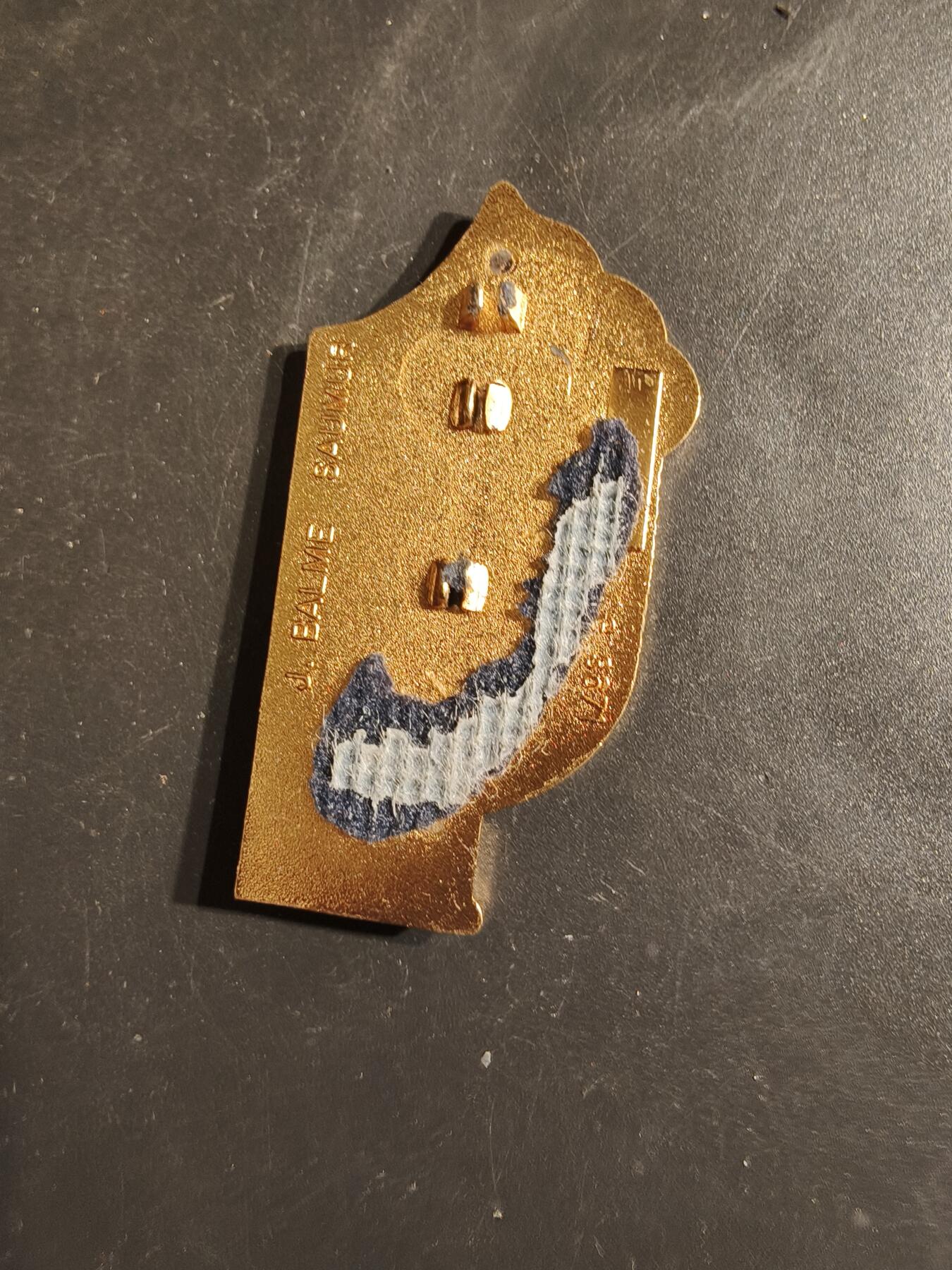 老王徽章第163期 13-15日三场连拍 16日统一发货  13、14日结束后可寄存  法国蒙彼利埃步兵学校学员晋升证章