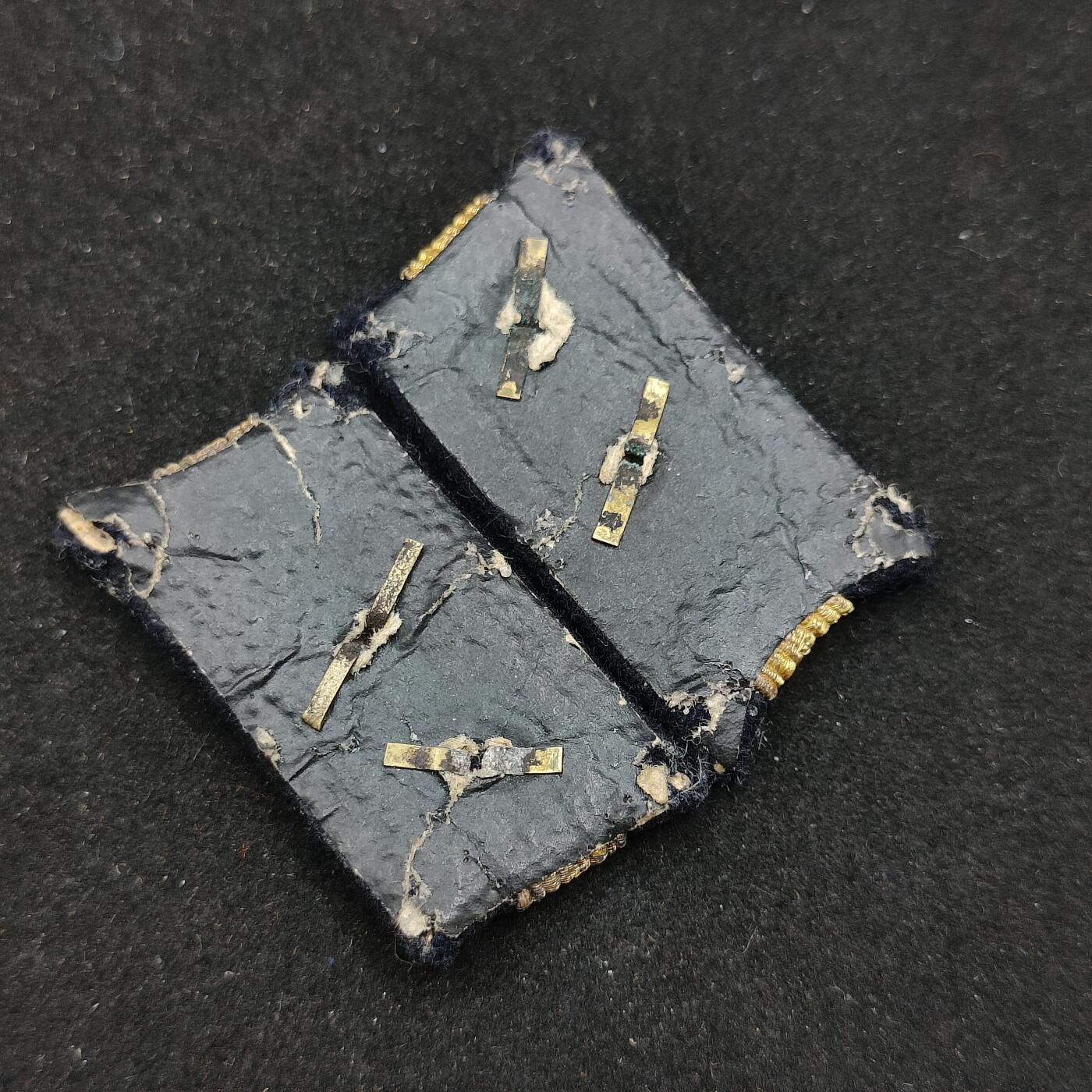 0元起拍勋章 第310期 咸鱼国勋章拍卖专场 11月16日（周日）下午6：00开始 原品 日本战时海军中尉领章