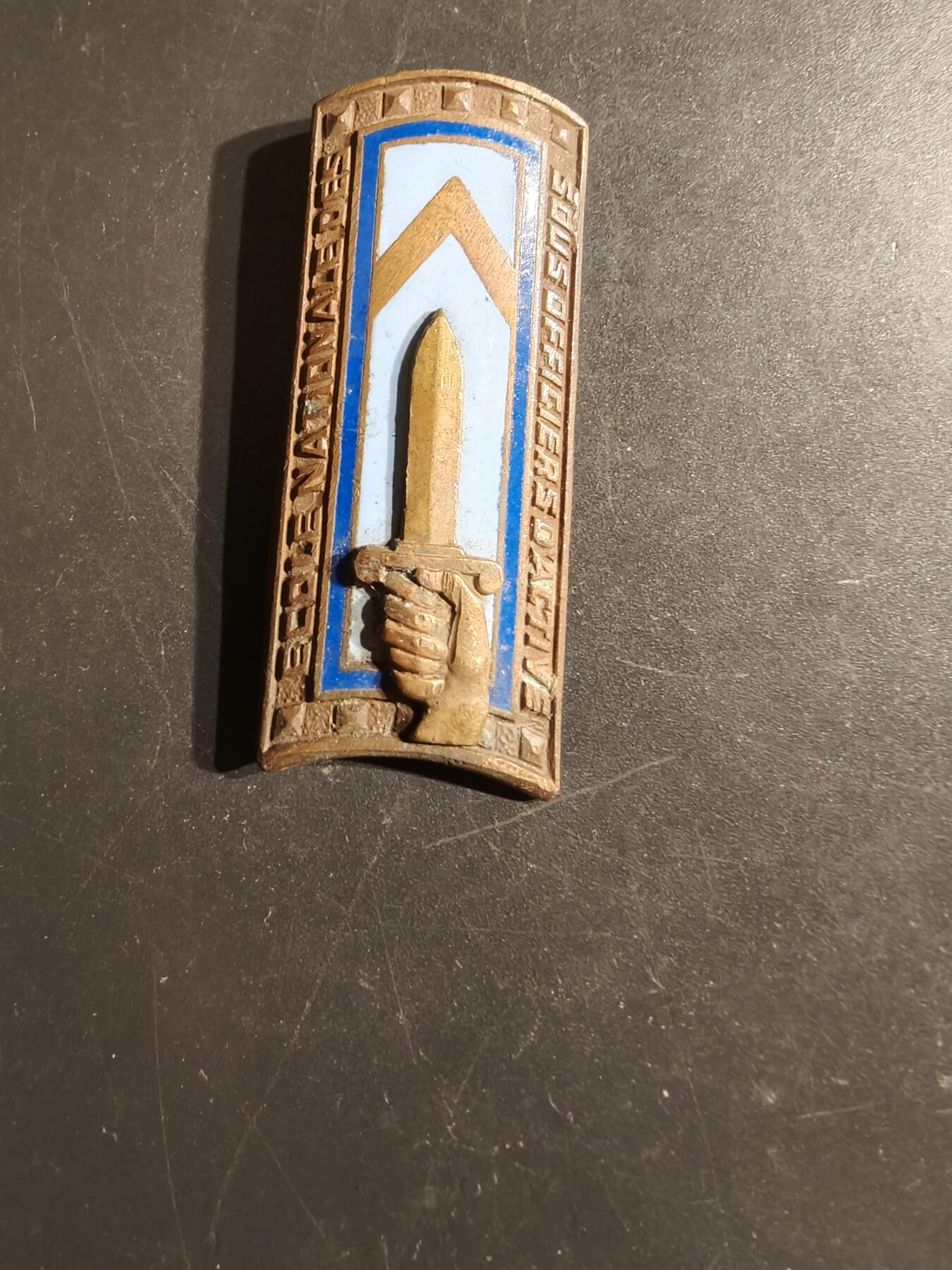 老王徽章第163期 13-15日三场连拍 16日统一发货  13、14日结束后可寄存