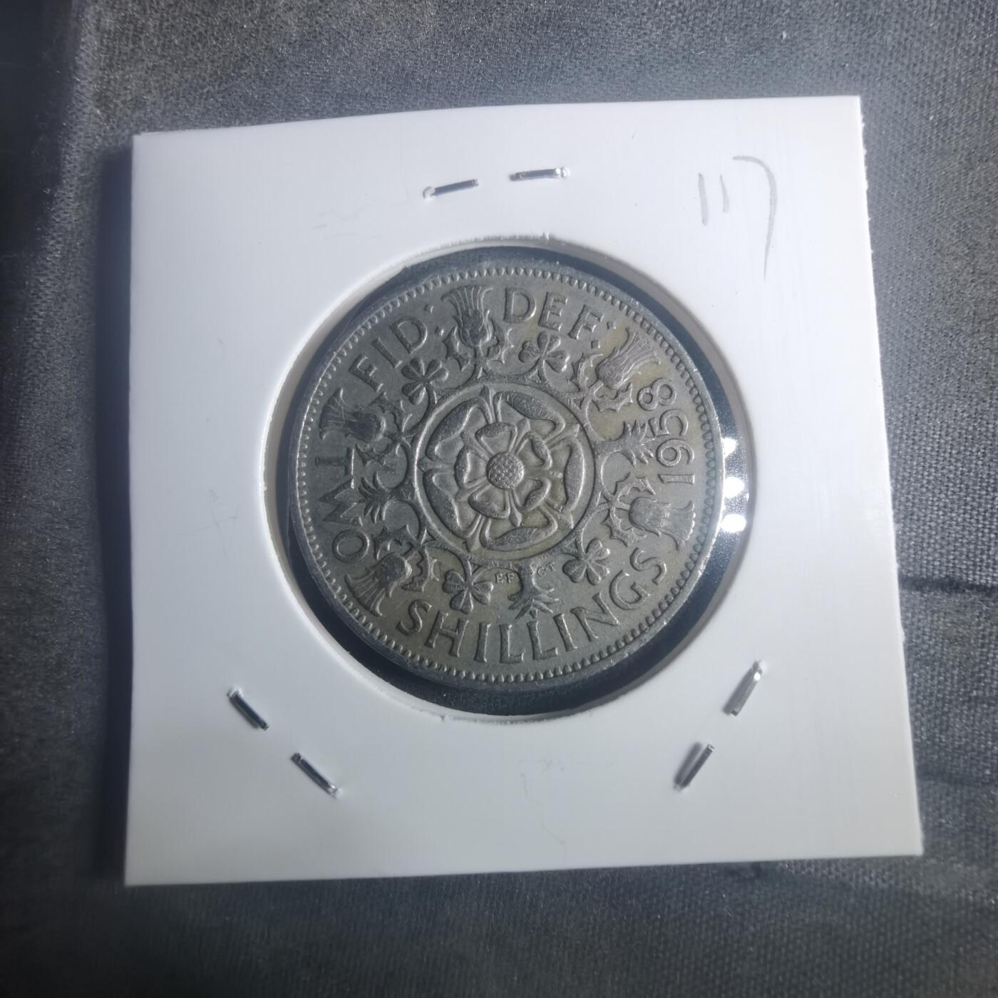 沼泽如烟--第900场 英国1958年二先令