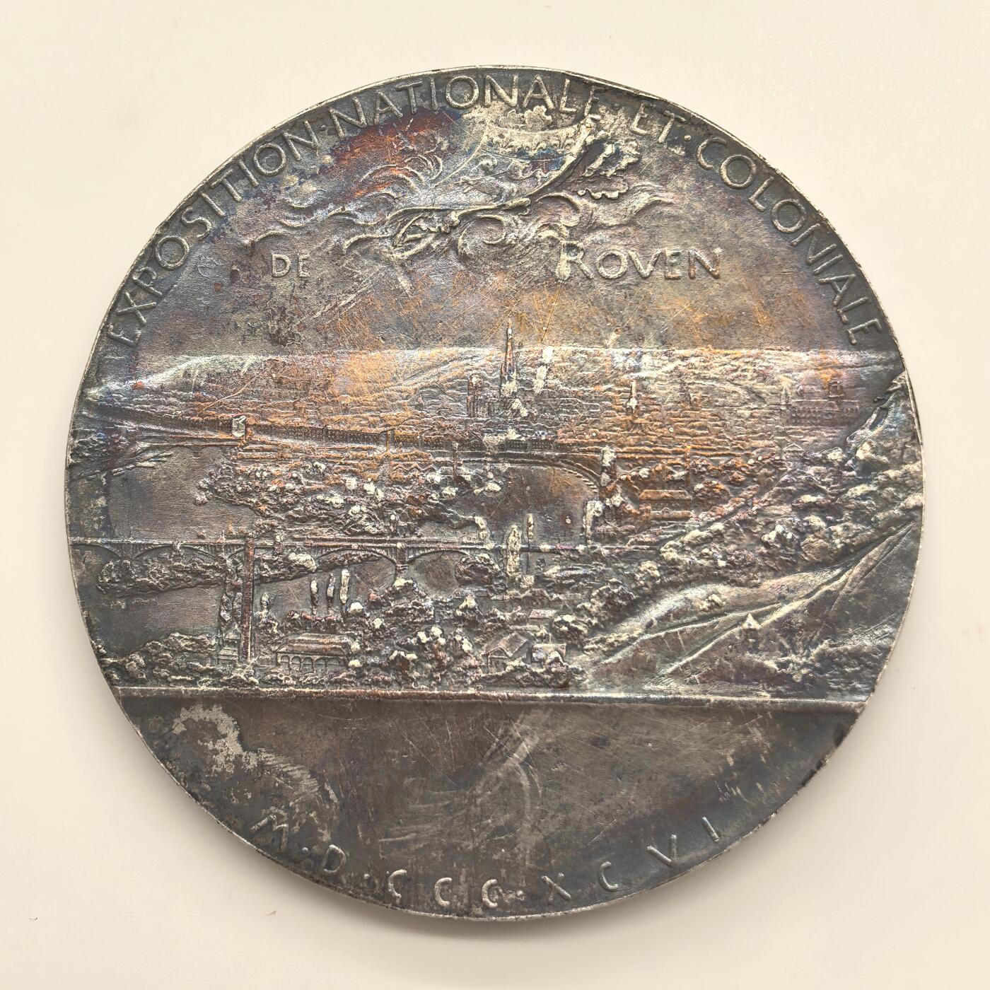 博洋堂世界钱币拍卖第146期（全场包邮） 法国68mm世博会1912年铜镀银巨大章，女神和城市风景并存的超大艺术大件！