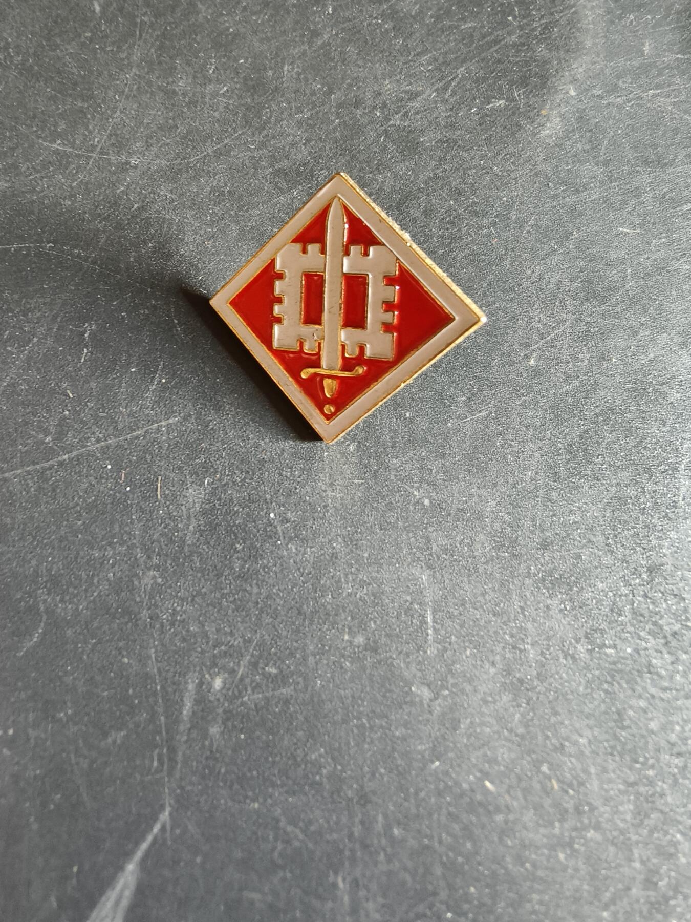 老王徽章第163期 13-15日三场连拍 16日统一发货  13、14日结束后可寄存