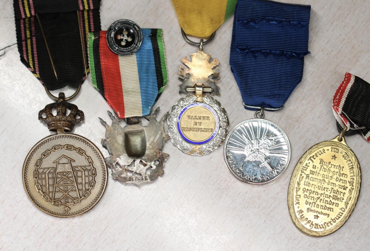 大猫徽章拍卖 第282期