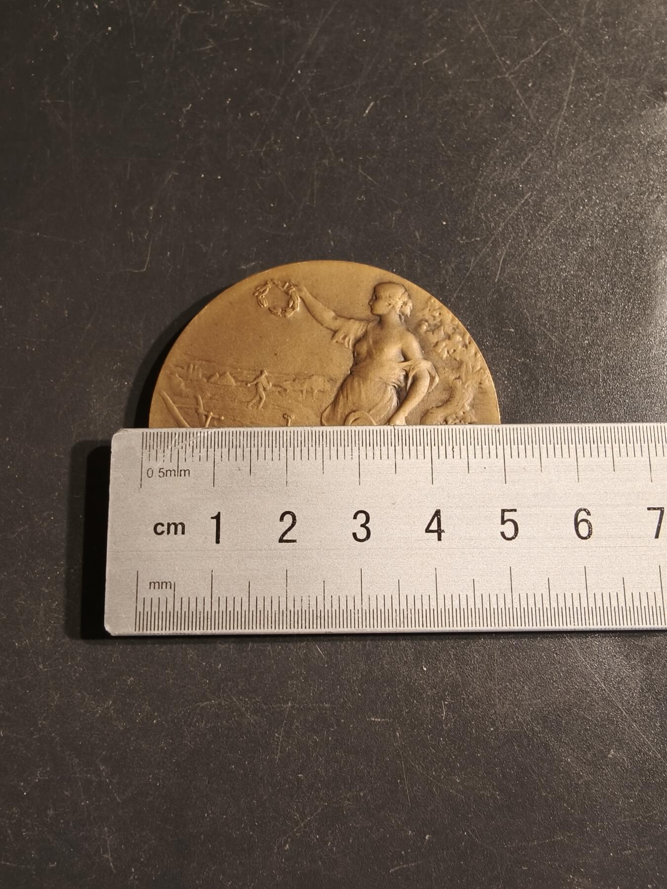 老王徽章第163期 13-15日三场连拍 16日统一发货  13、14日结束后可寄存