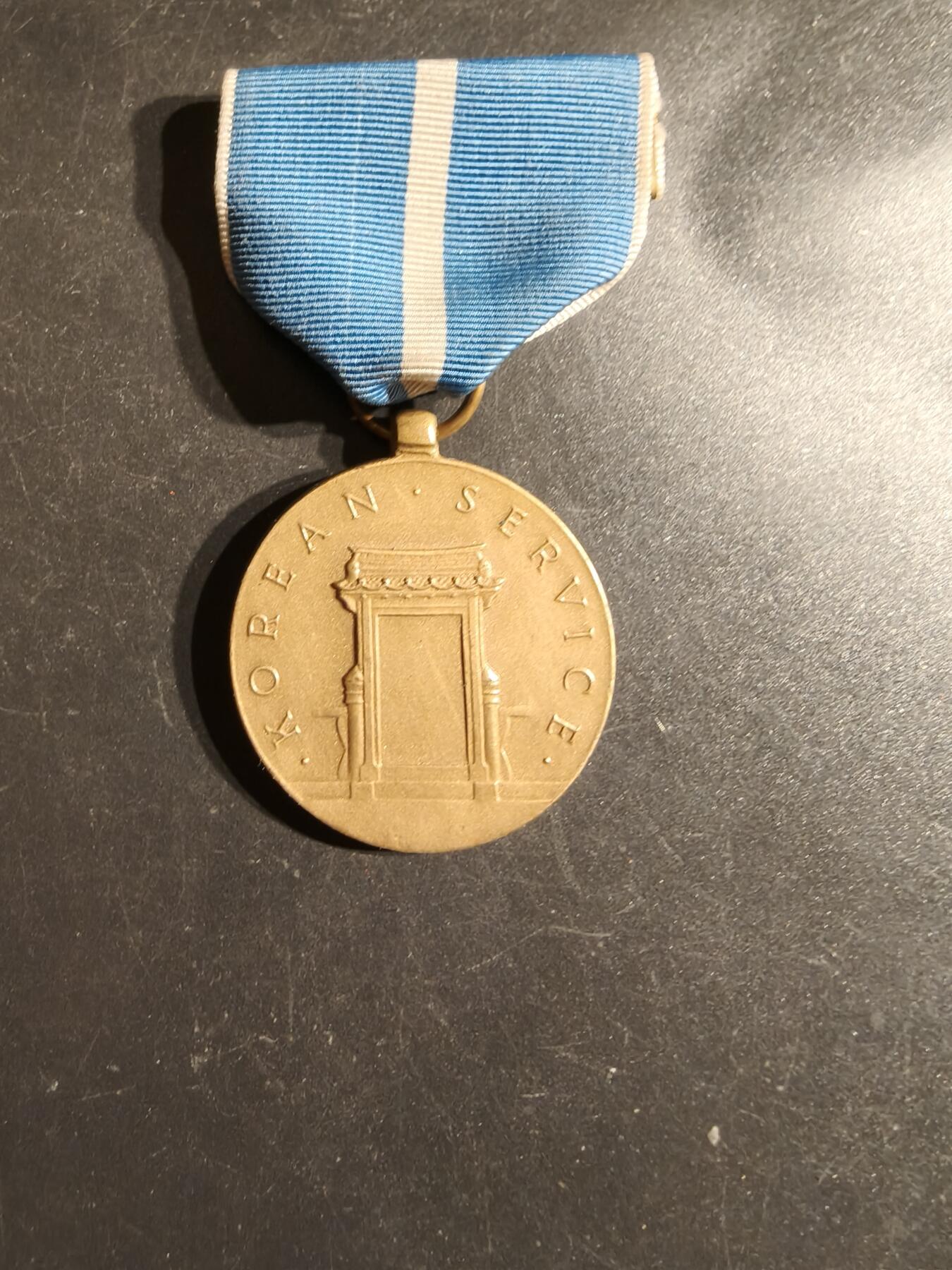 老王徽章第163期 13-15日三场连拍 16日统一发货  13、14日结束后可寄存