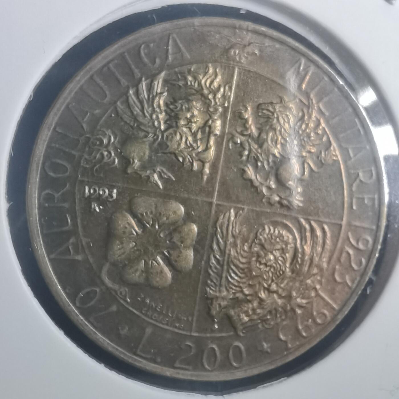 沼泽如烟--第903场 意大利1993年200里拉纪念币