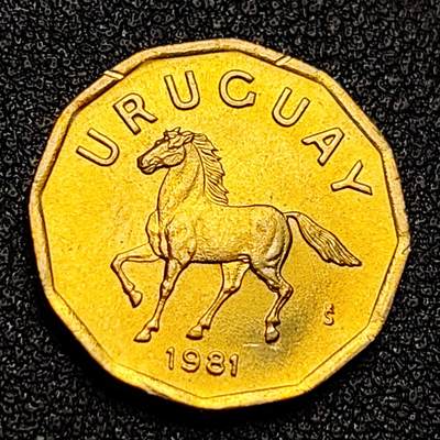 泉币菌-第128附加场-精品福利场（本场拍品多，请提前出价） - 原光极美 奔马骏马 1981年 乌拉圭 10分多边形黄铜 动物硬币 马 19mm