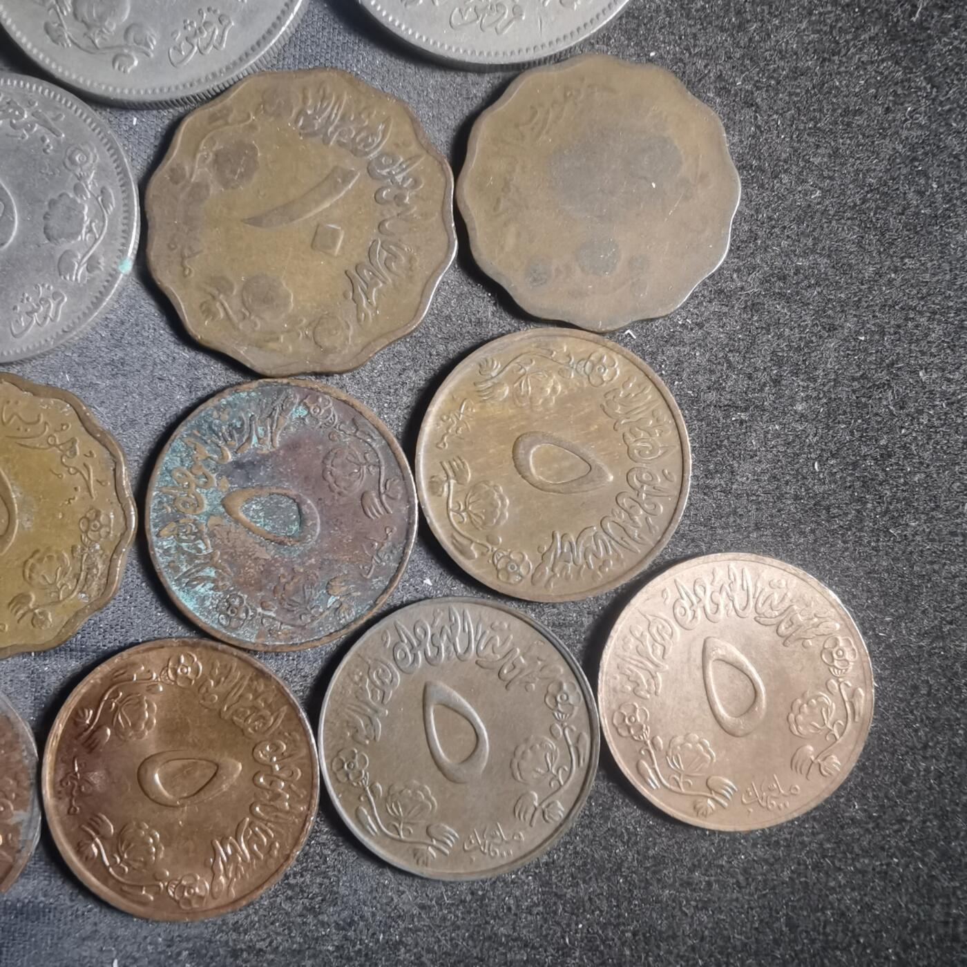 沼泽如烟--第900场 苏丹16枚