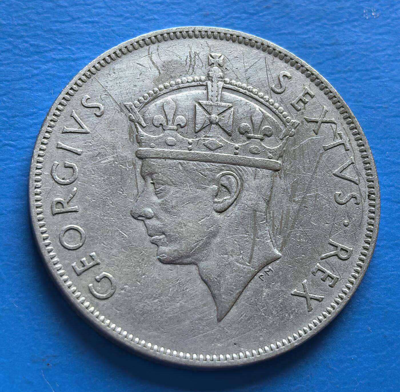 外国优质老铜币银币，周六九点倒数截拍，满百包邮，可寄存半年，喜欢朋友微信扫描二维码可直接参拍