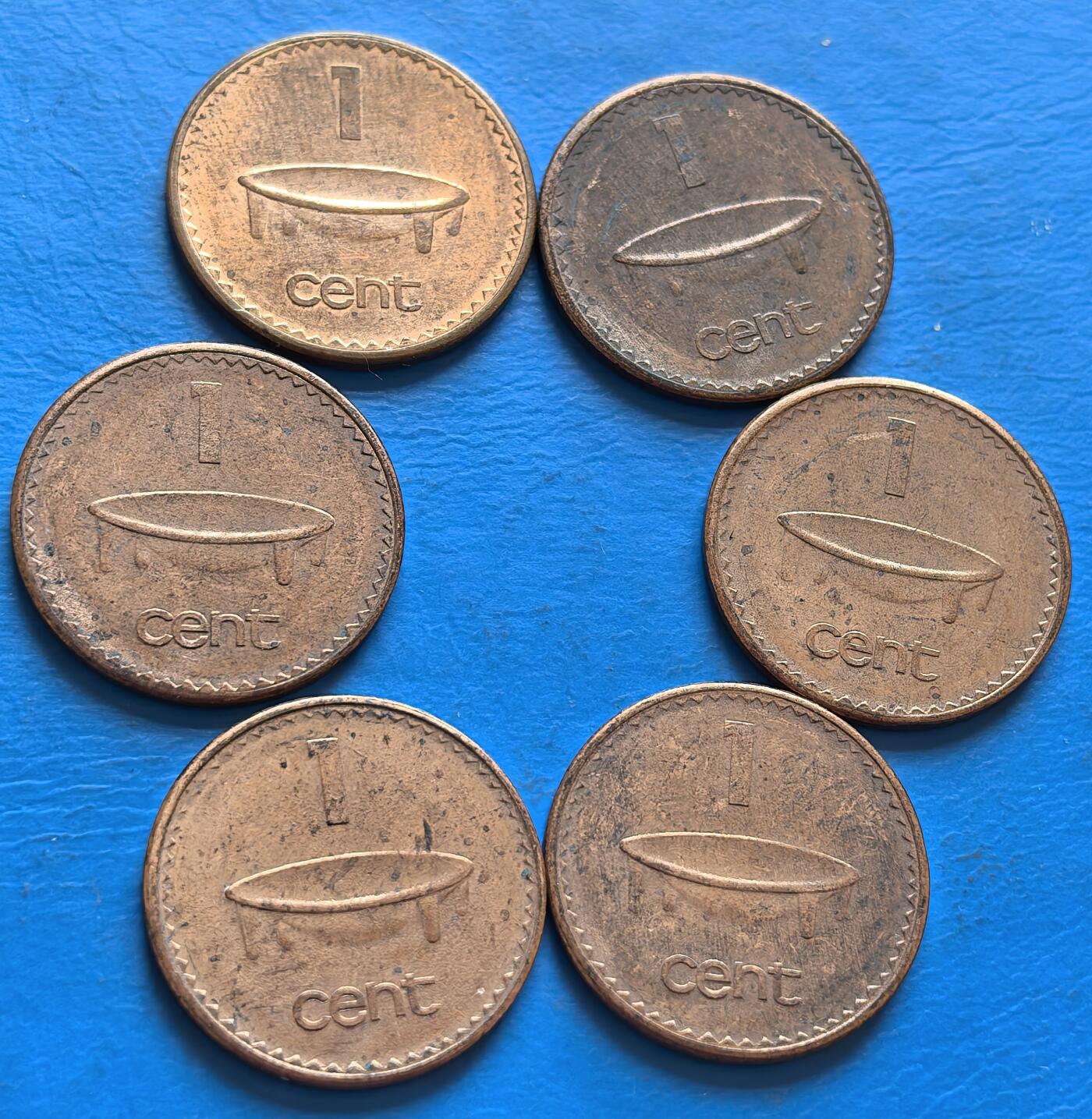 外国优质老铜币银币，周六九点倒数截拍，满百包邮，可寄存半年，喜欢朋友微信扫描二维码可直接参拍