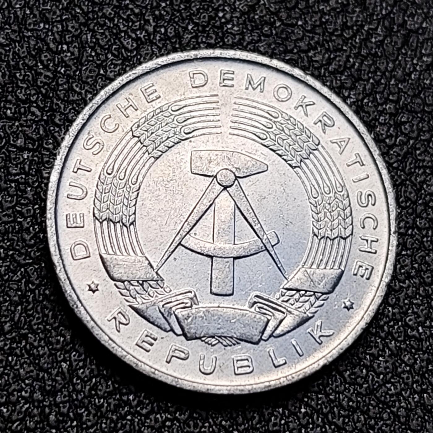 泉币菌-第128附加场-精品福利场（本场拍品多，请提前出价） 。