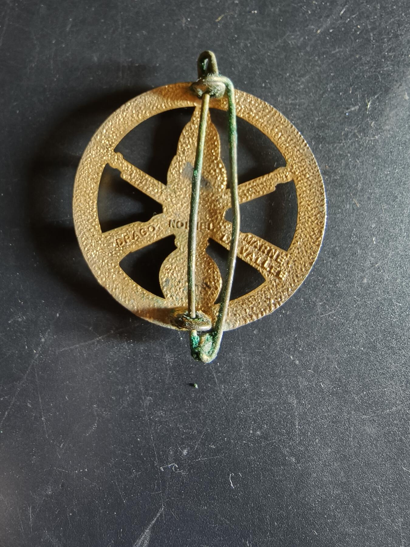 老王徽章第163期 13-15日三场连拍 16日统一发货  13、14日结束后可寄存 法国步兵贝雷帽徽 